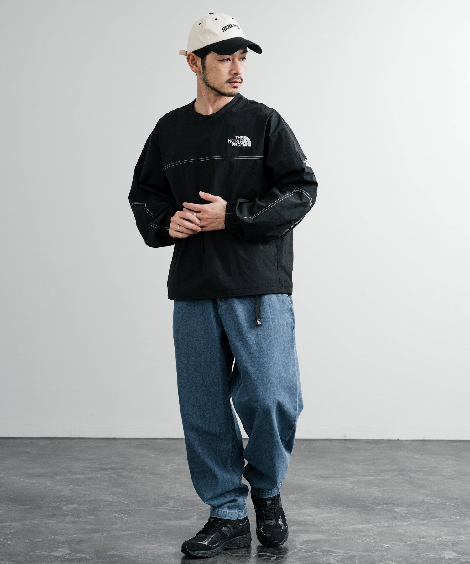 日本未展開モデル THE NORTH FACE ザ・ノースフェイス ALBANY CREWNECK 長袖ナイロンクルーネックプルオーバー 14477