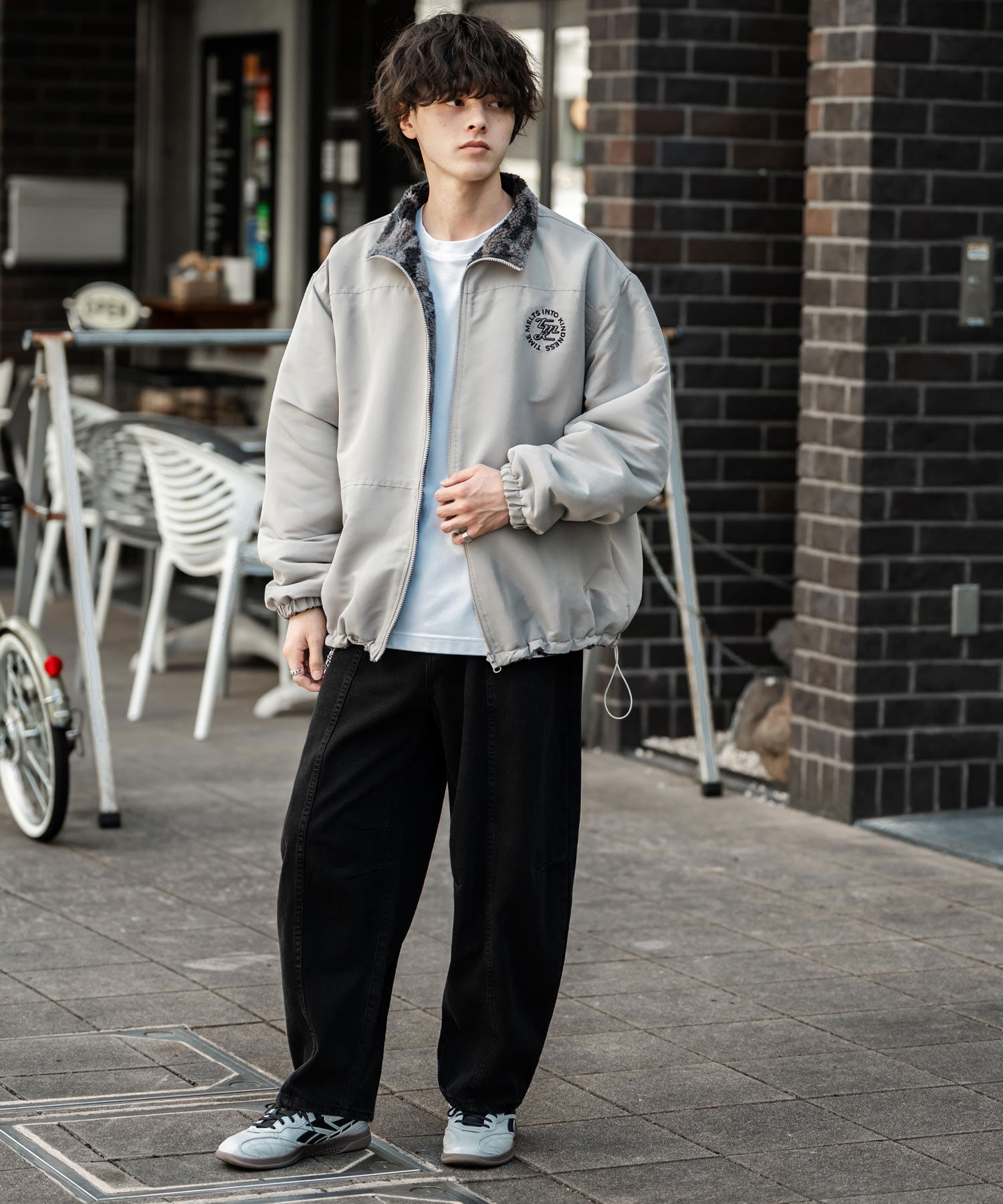 美品꧁45R꧂リバーシブル スタンドカラーコート ジャケット Rロゴ刺繍 美品꧁45R꧂リバーシブル スタンドカラーコート ジャケット Rロゴ刺繍