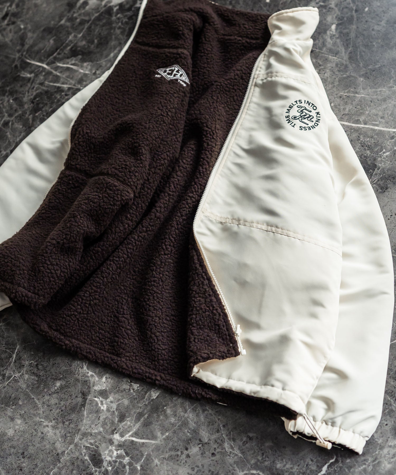 新色追加 2Wayリバーシブル 両A面オーバーサイズワンポイントサークルロゴ刺繍スタンドネックボアブルゾン 14527