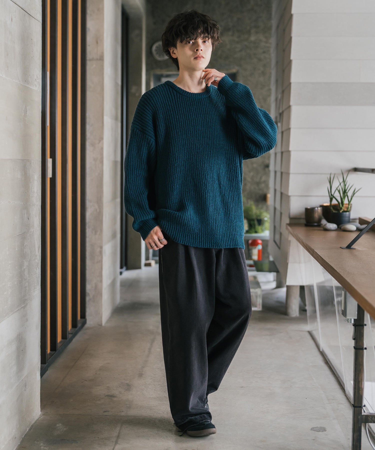 オーバーサイズ畦編みクルーネック長袖ニットセーター 14552