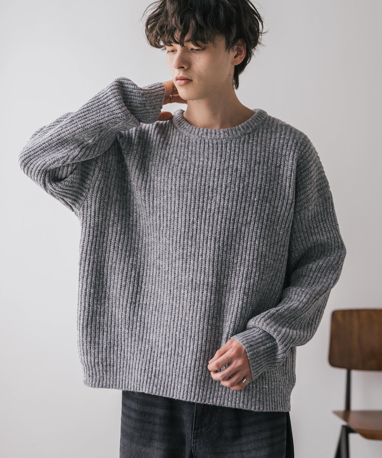 オーバーサイズ畦編みクルーネック長袖ニットセーター 14552