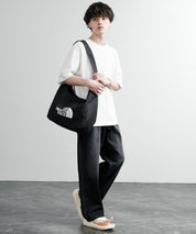 新色追加 日本未展開モデル THE NORTH FACE WHITE LABEL BIG LOGO SHOULDER BAG 韓国限定 ワンポイントロゴショルダーバッグ 14589