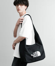 新色追加 日本未展開モデル THE NORTH FACE WHITE LABEL BIG LOGO SHOULDER BAG 韓国限定 ワンポイントロゴショルダーバッグ 14589