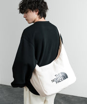 新色追加 日本未展開モデル THE NORTH FACE WHITE LABEL BIG LOGO SHOULDER BAG 韓国限定 ワンポイントロゴショルダーバッグ 14589