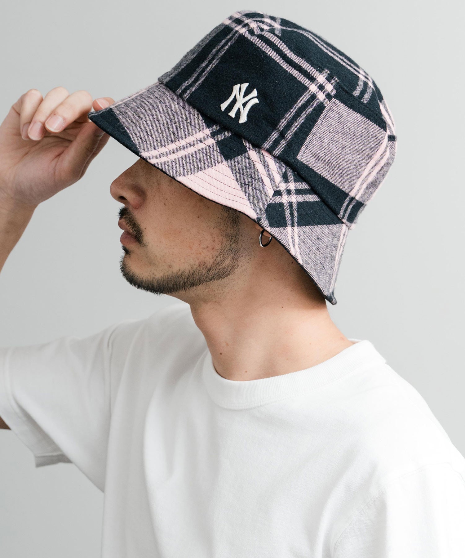 MLB Korea エムエルビーコリア Reversible Bucket Hat ワンポイントロゴ刺繍/チェック柄 リバーシブルバケットハット 14605