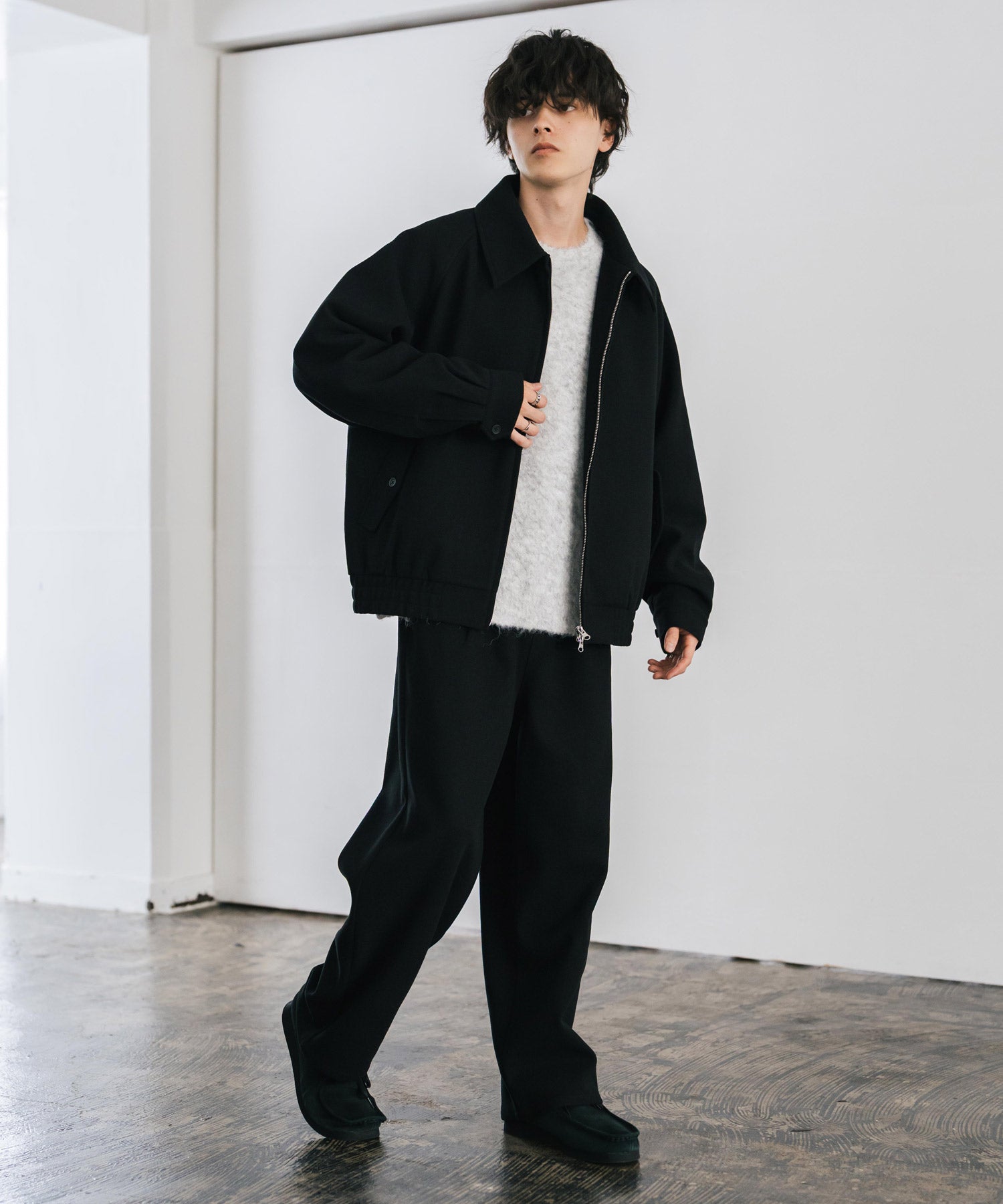 T/Mショート丈ハリントンジャケット＆ワイドイージーパンツ無地