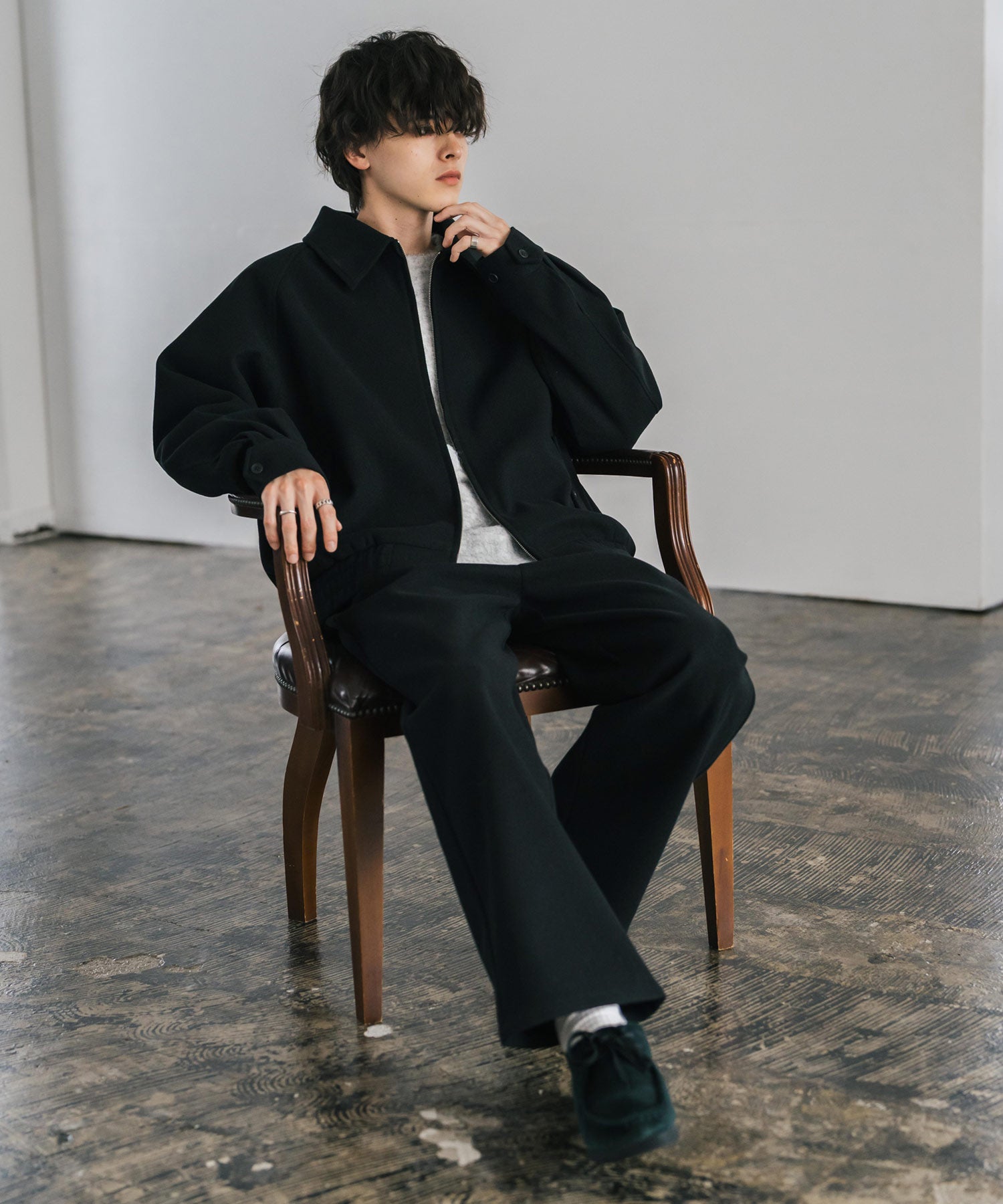 T/Mショート丈ハリントンジャケット＆ワイドイージーパンツ無地