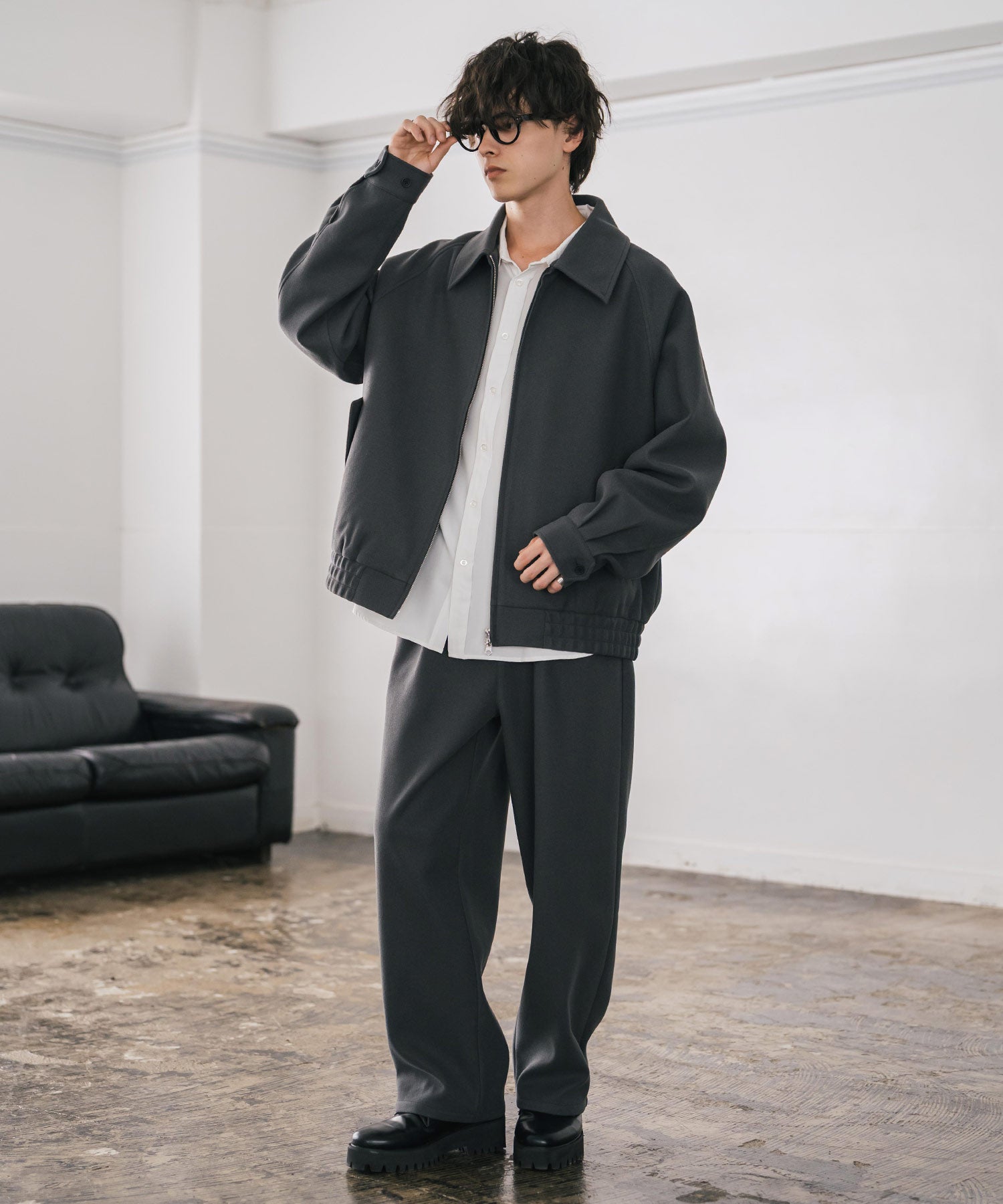 T/Mショート丈ハリントンジャケット＆ワイドイージーパンツ無地