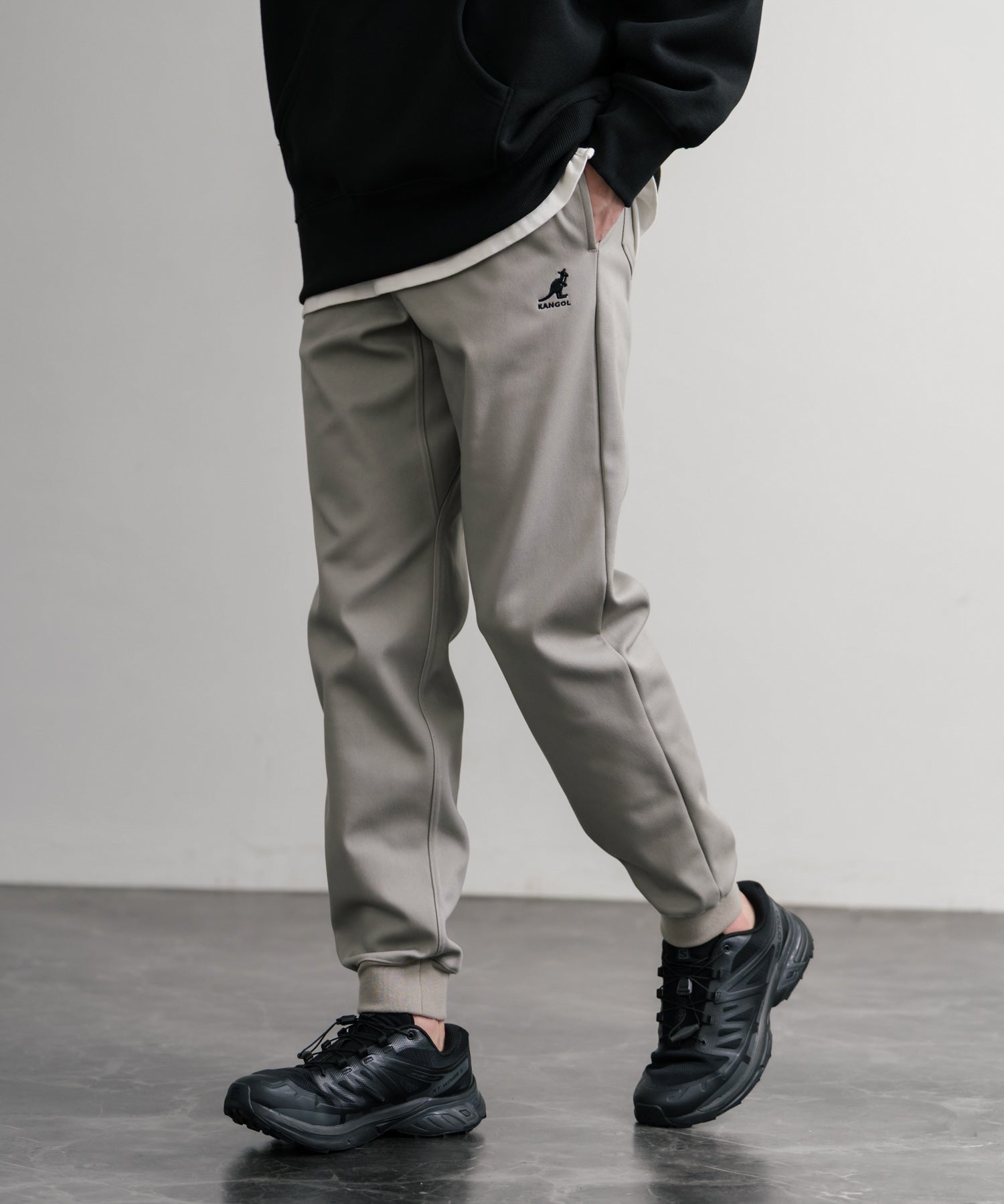 KANGOL カンゴール 別注コラボ蓄熱裏フリースヒートテーパードジョガーイージーパンツ 14622
