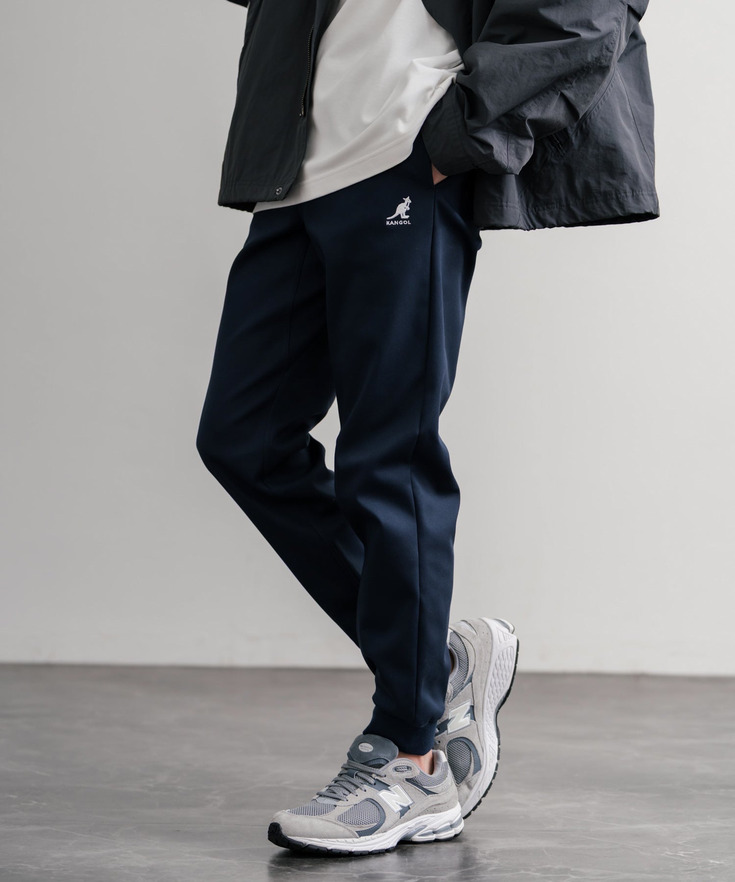 新色追加 KANGOL カンゴール 別注コラボ蓄熱裏フリースヒートテーパードジョガーイージーパンツ 14622