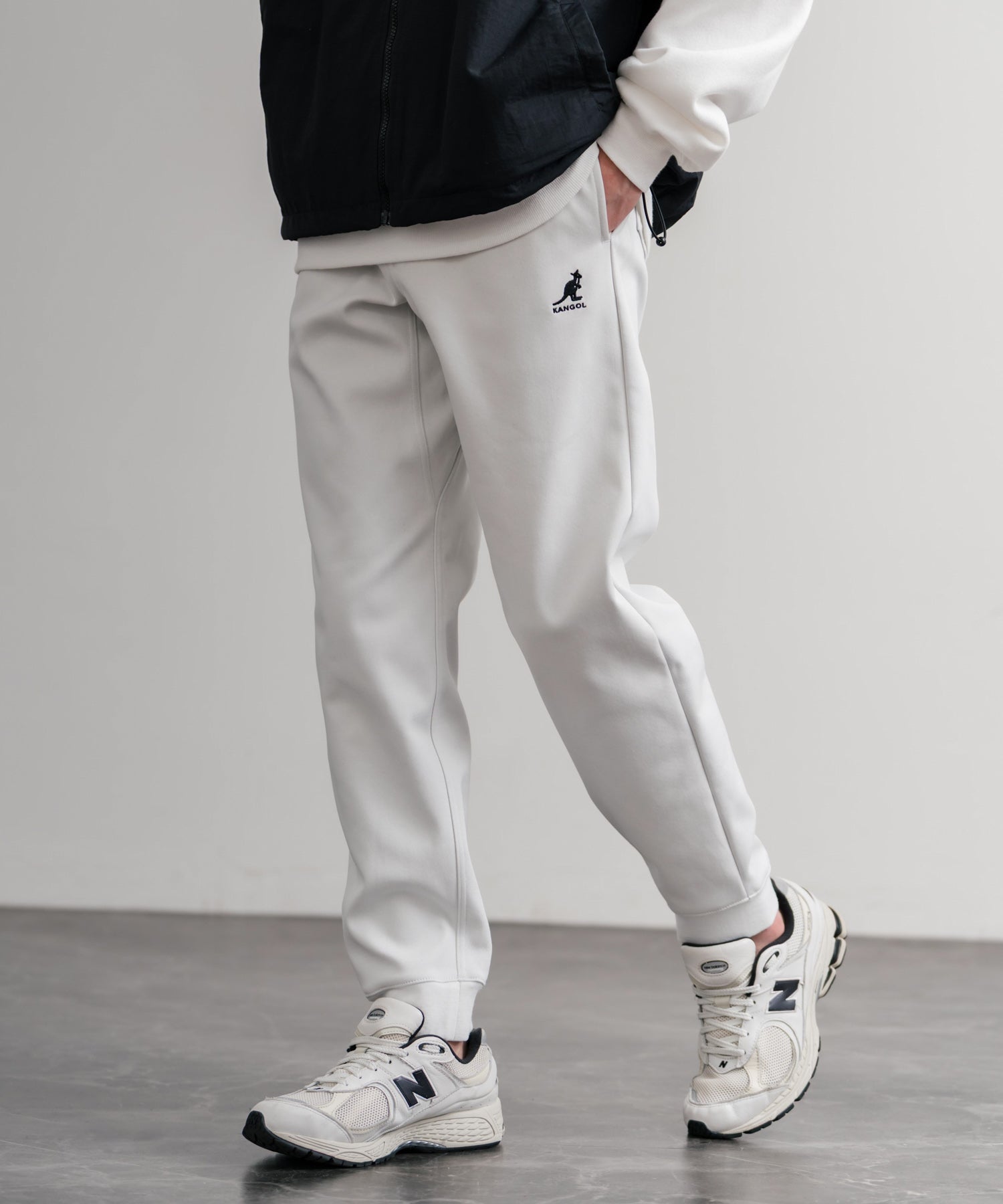 KANGOL カンゴール 別注コラボ蓄熱裏フリースヒートテーパードジョガーイージーパンツ 14622