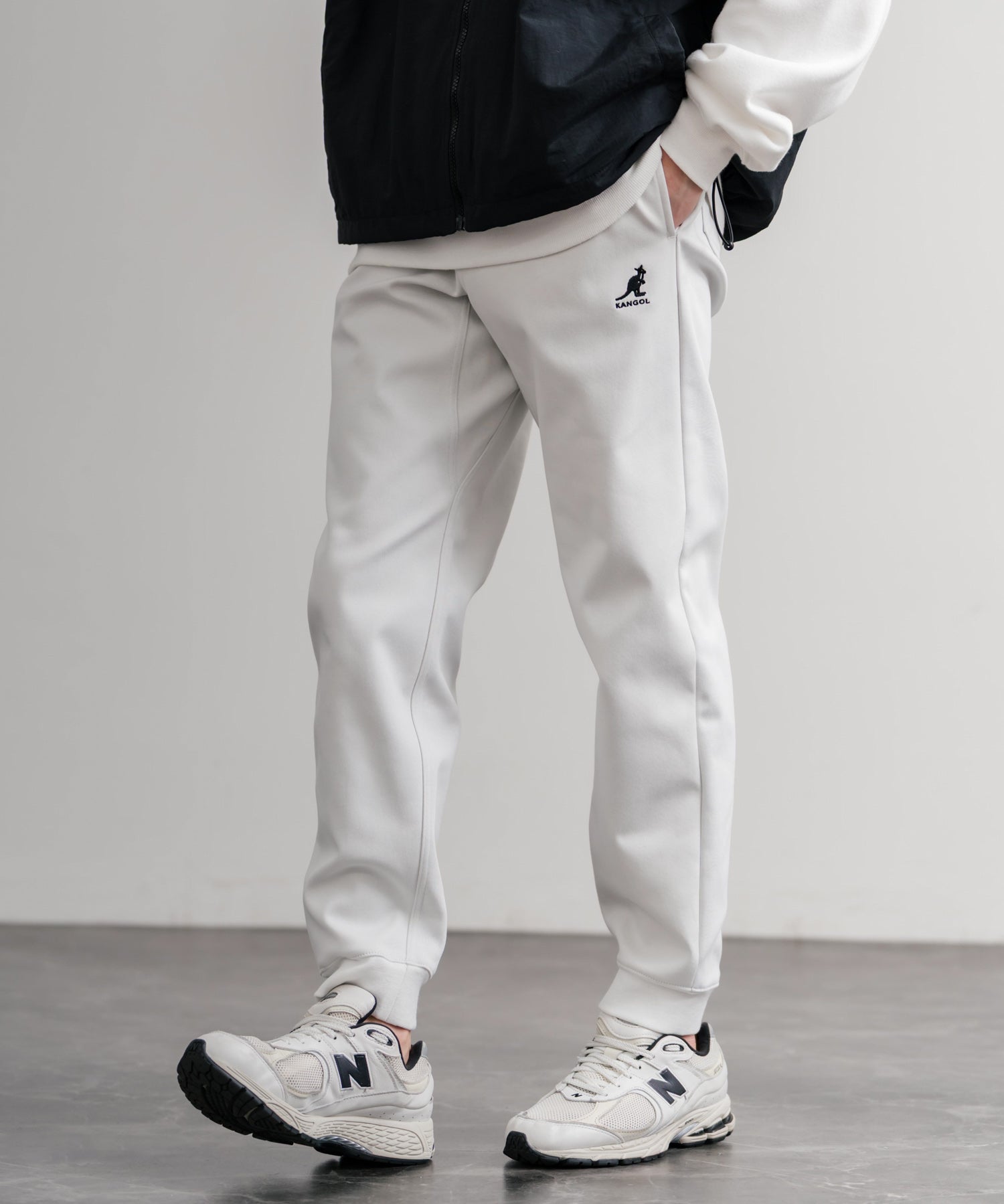 KANGOL カンゴール 別注コラボ蓄熱裏フリースヒートテーパードジョガーイージーパンツ 14622