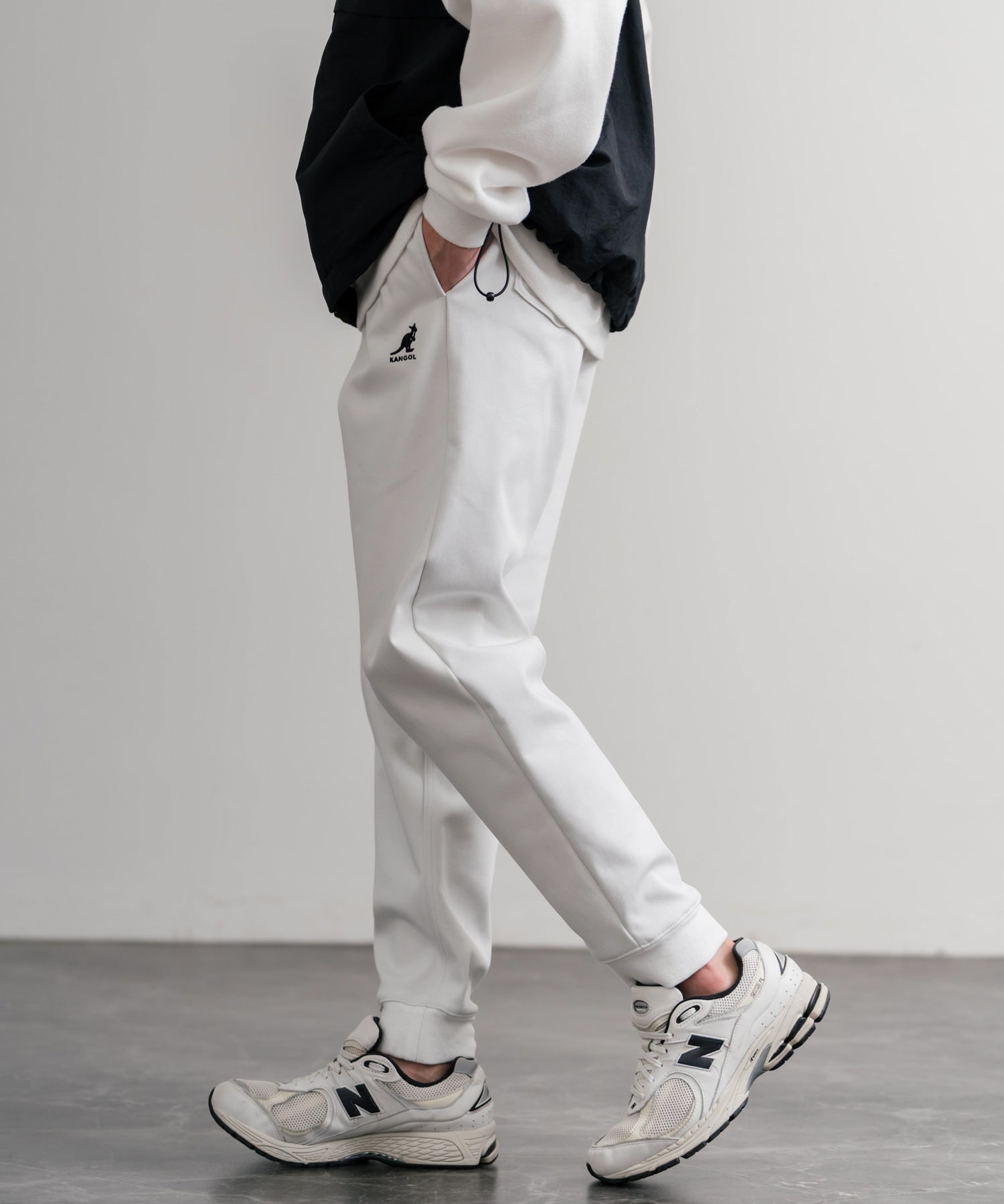 KANGOL カンゴール 別注コラボ蓄熱裏フリースヒートテーパードジョガーイージーパンツ 14622