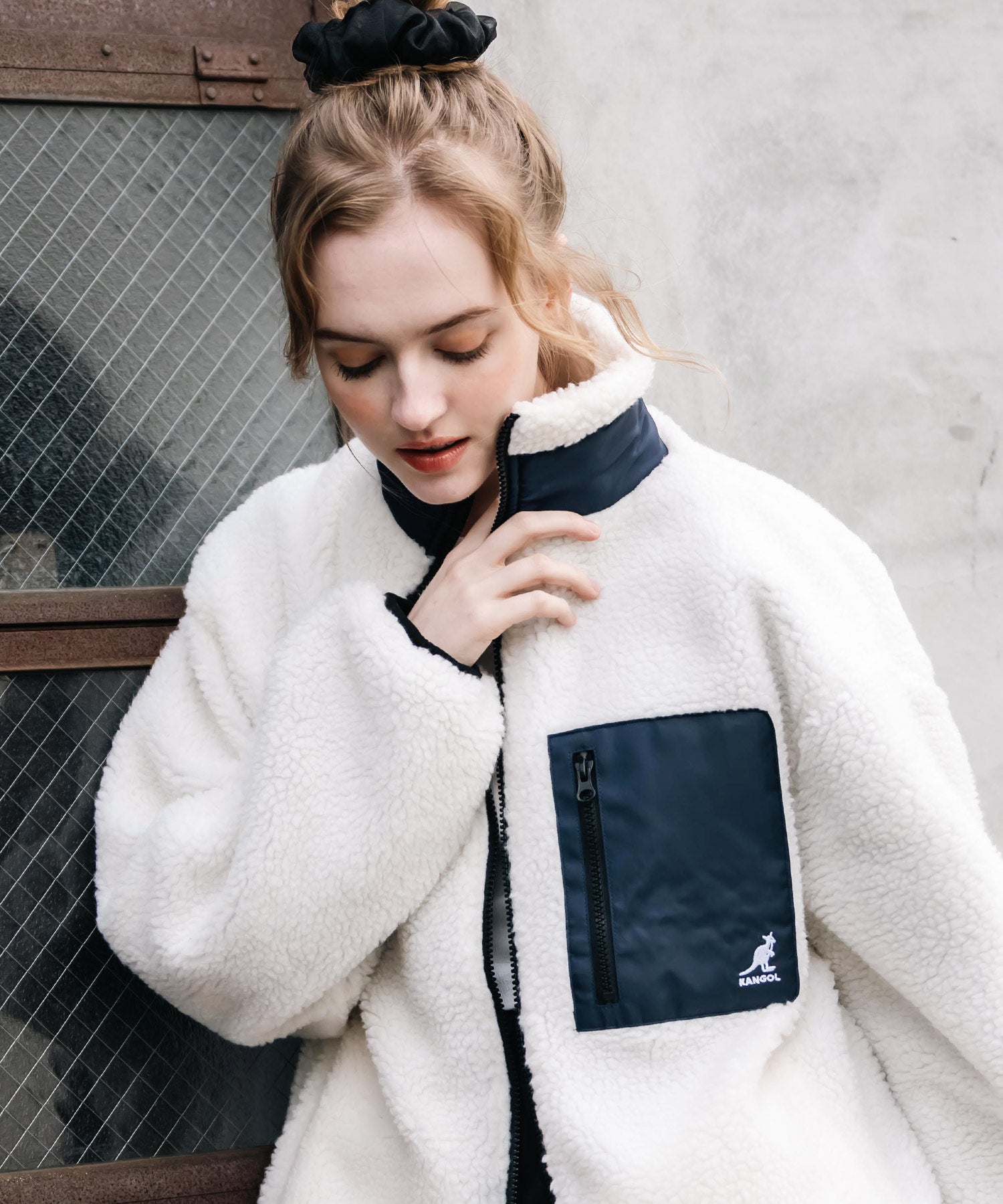 KANGOL カンゴール 別注コラボロゴ刺繍シープボアフリースジャケット/ブルゾン	 14623