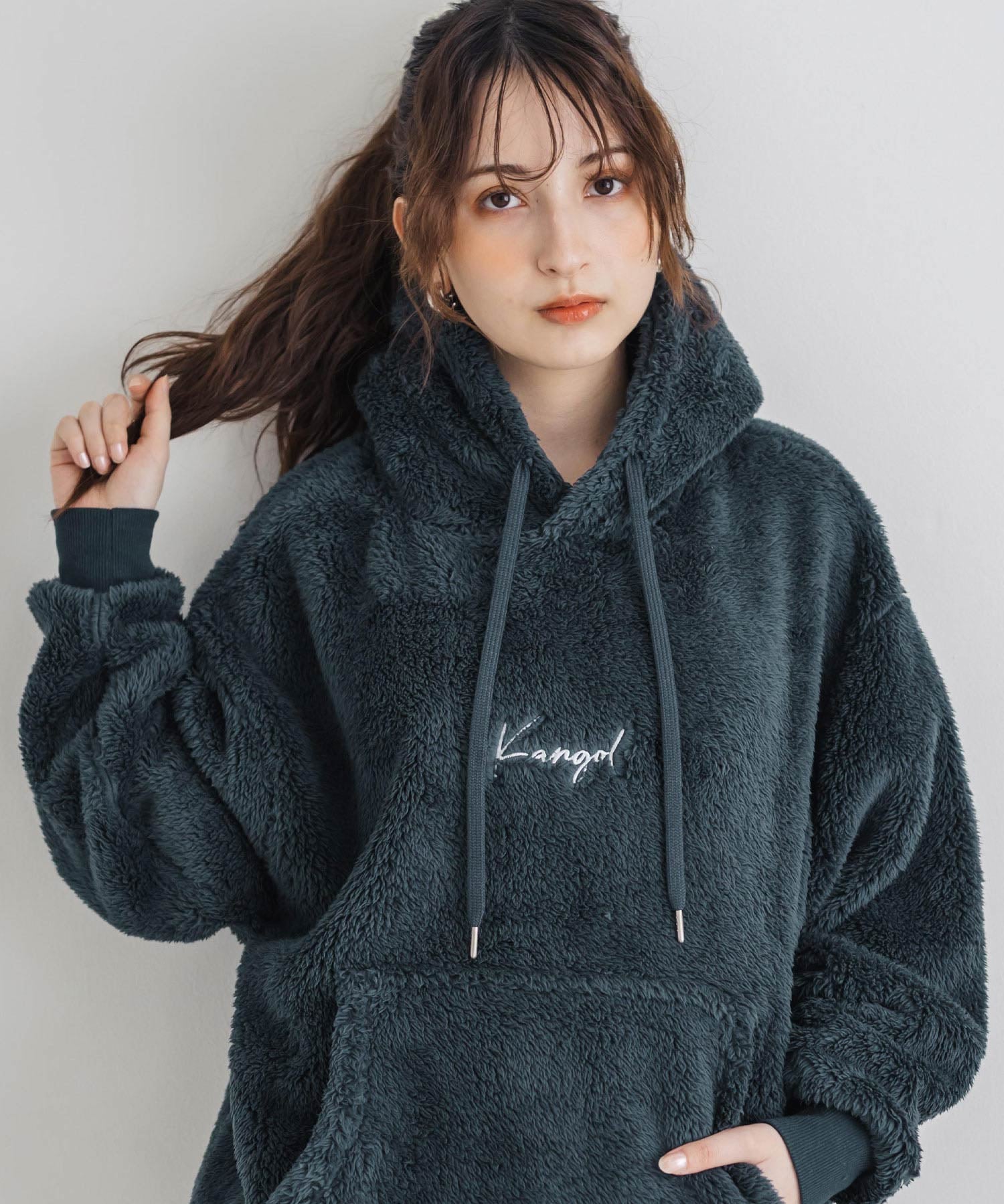 新色追加 KANGOL カンゴール 別注コラボ ロゴ刺繍シャギーボアフリースプルオーバーパーカー 14624
