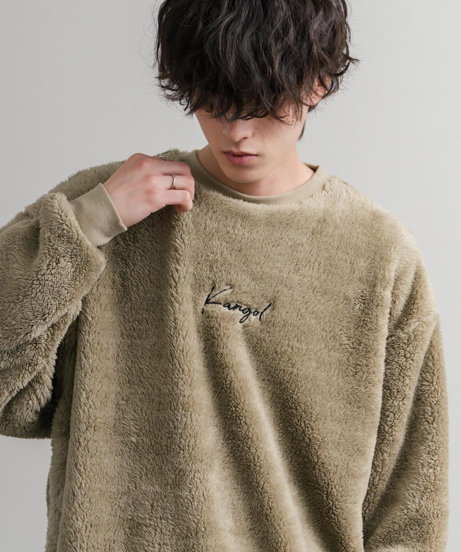 KANGOL カンゴール 別注コラボ ロゴ刺繍シャギーボアフリースクルーネックトレーナー 14625