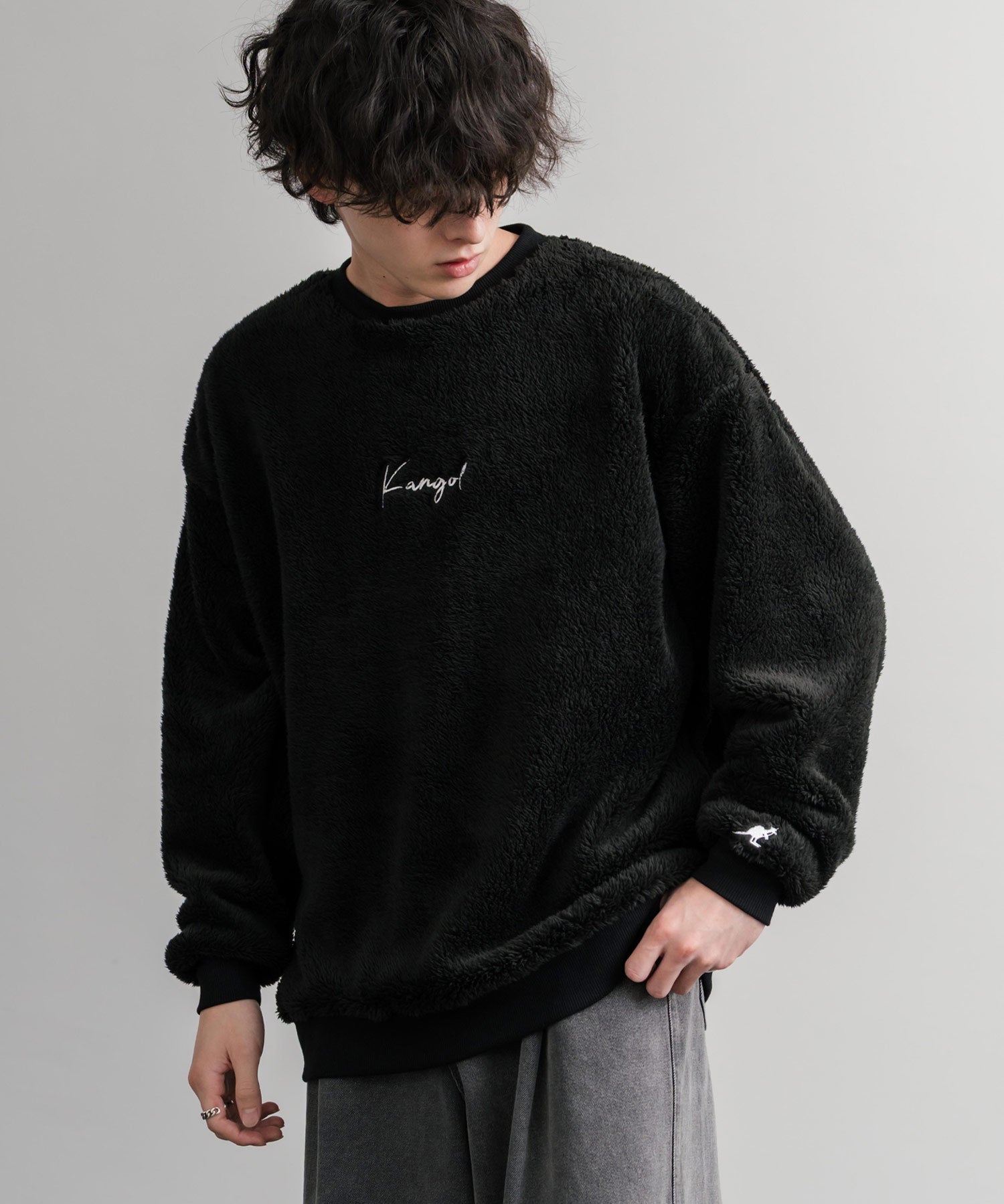 KANGOL カンゴール 別注コラボ ロゴ刺繍シャギーボアフリースクルーネックトレーナー 14625