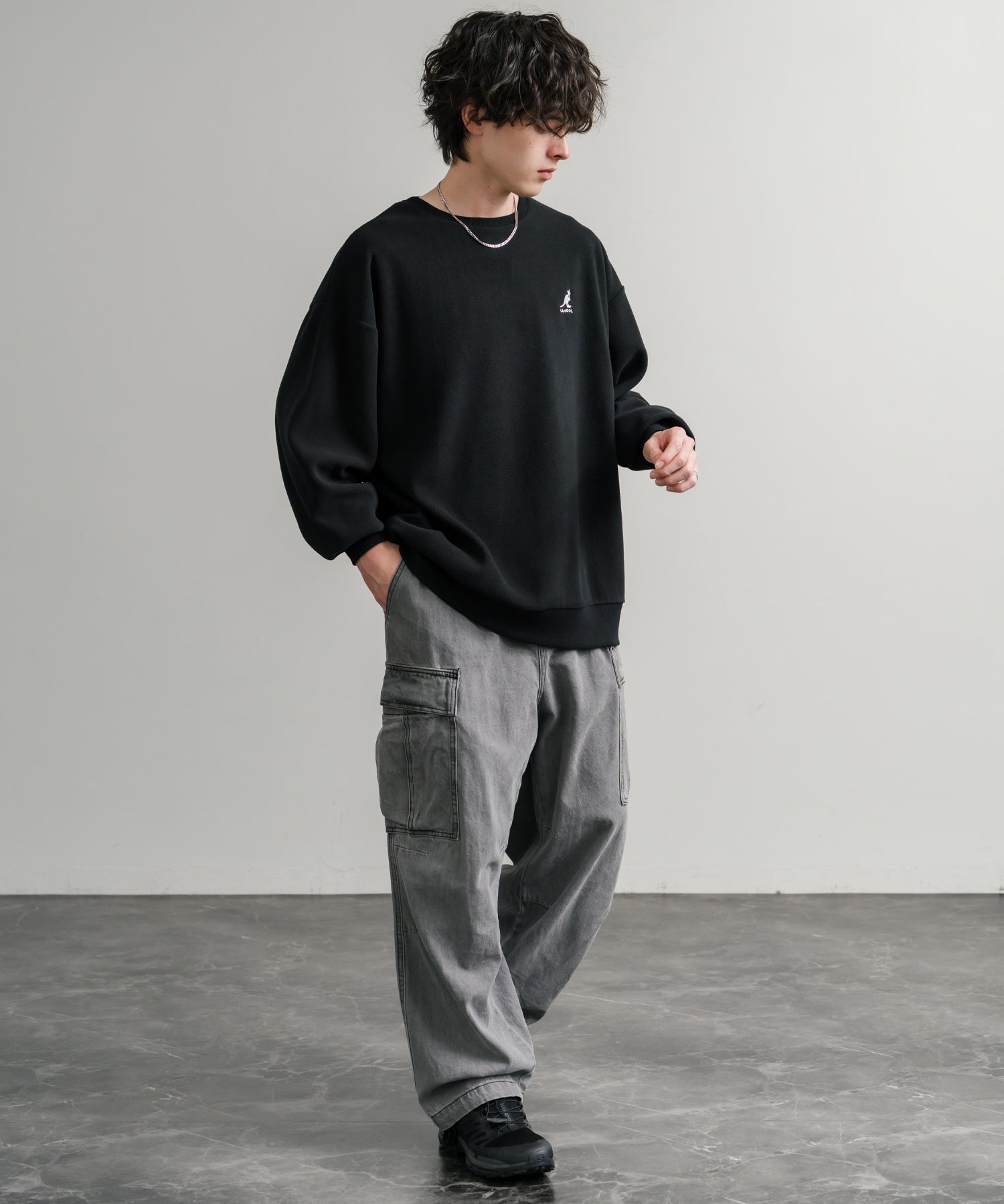 KANGOL 別注コラボ オーバーサイズロゴ刺繍裏起毛マイクロフリースプルオーバートレーナー 14626