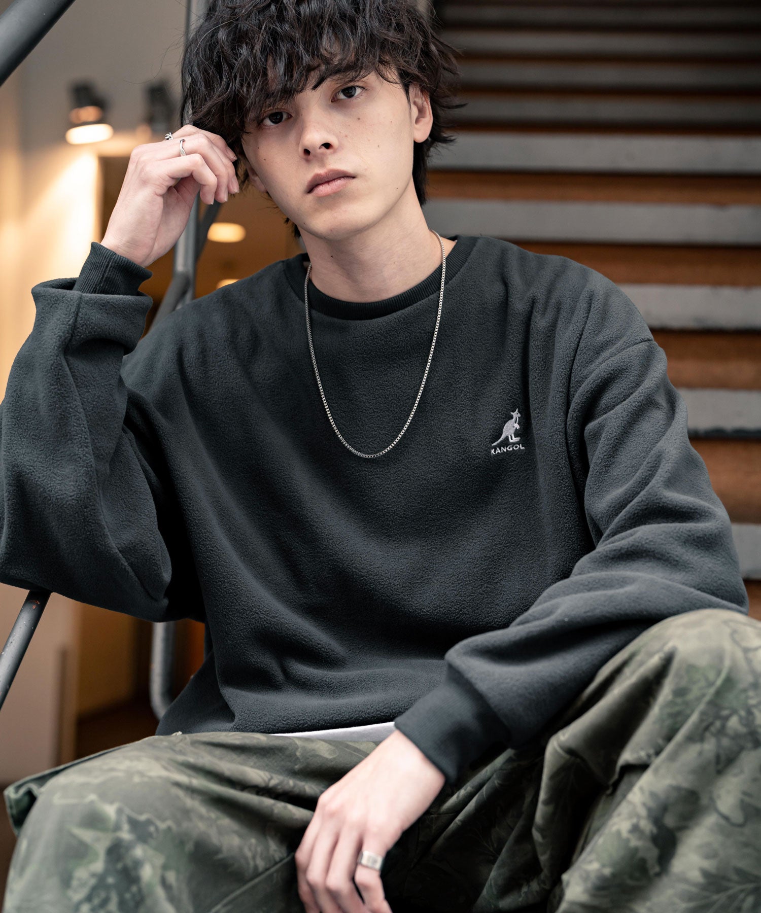 KANGOL 別注コラボ オーバーサイズロゴ刺繍裏起毛マイクロフリースプルオーバートレーナー 14626