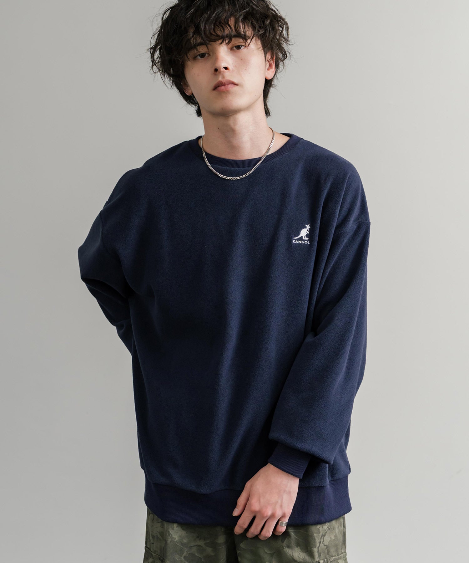 KANGOL 別注コラボ オーバーサイズロゴ刺繍裏起毛マイクロフリースプルオーバートレーナー 14626