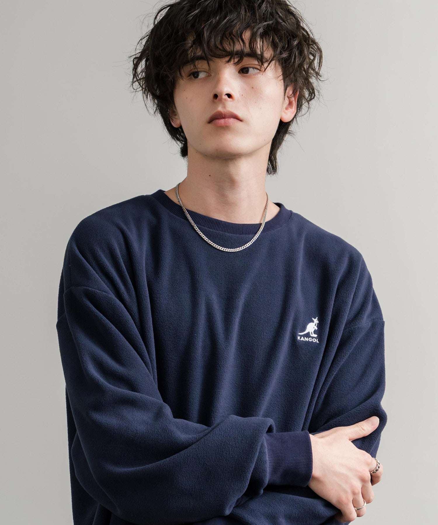 KANGOL 別注コラボ オーバーサイズロゴ刺繍裏起毛マイクロフリースプルオーバートレーナー 14626
