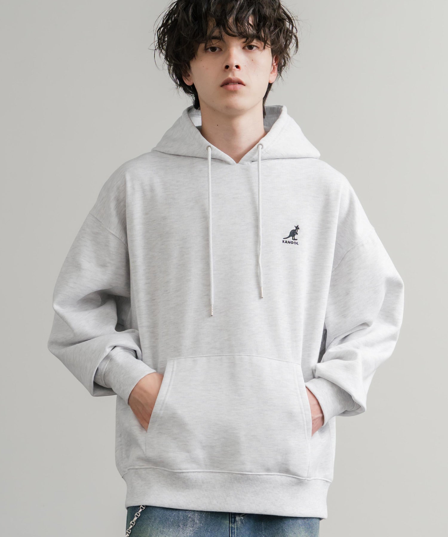 KANGOL カンゴール 別注コラボオーバーサイズ裏起毛ロゴ刺繍プルパーカー	14627