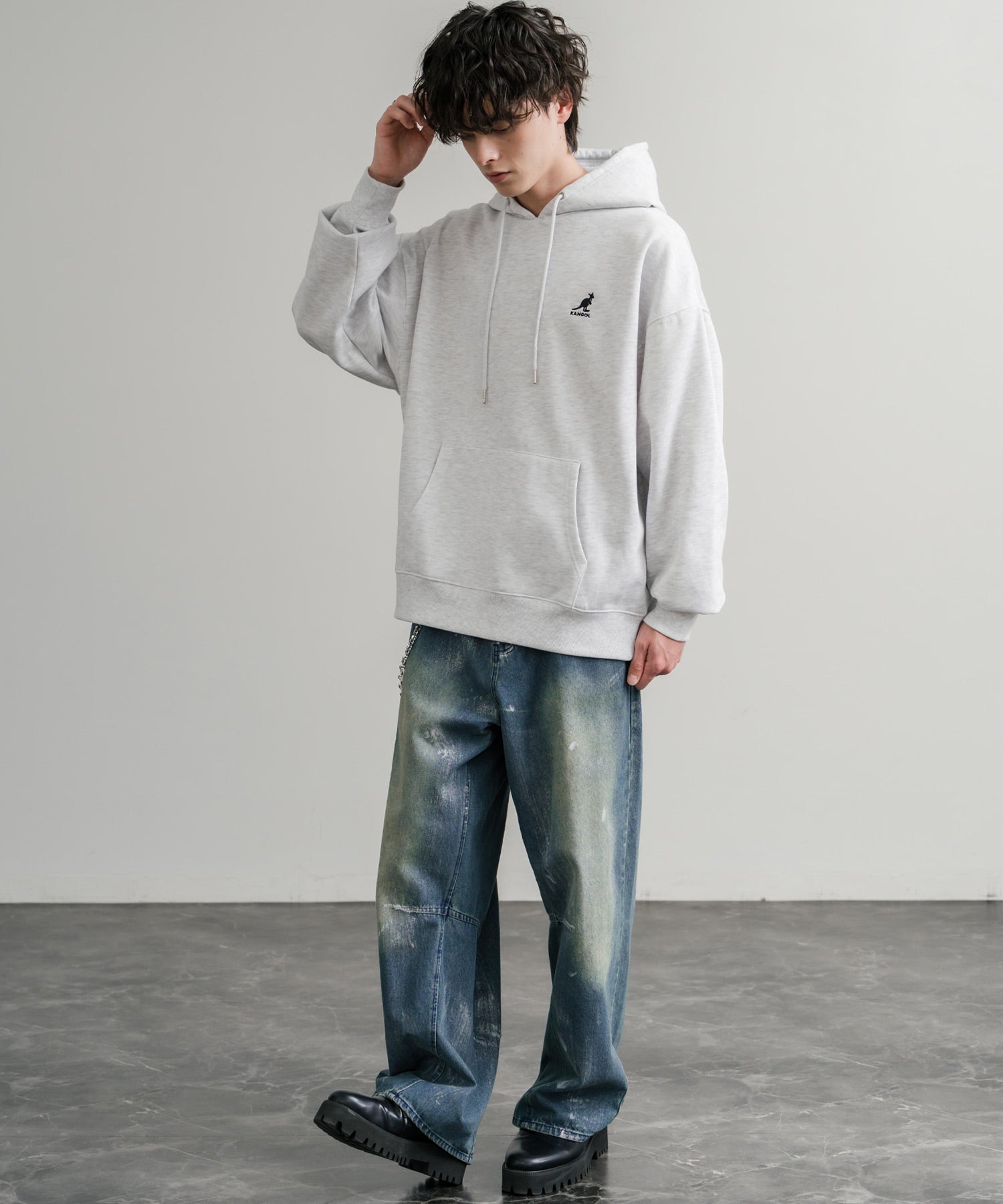KANGOL カンゴール 別注コラボオーバーサイズ裏起毛ロゴ刺繍プルパーカー	14627