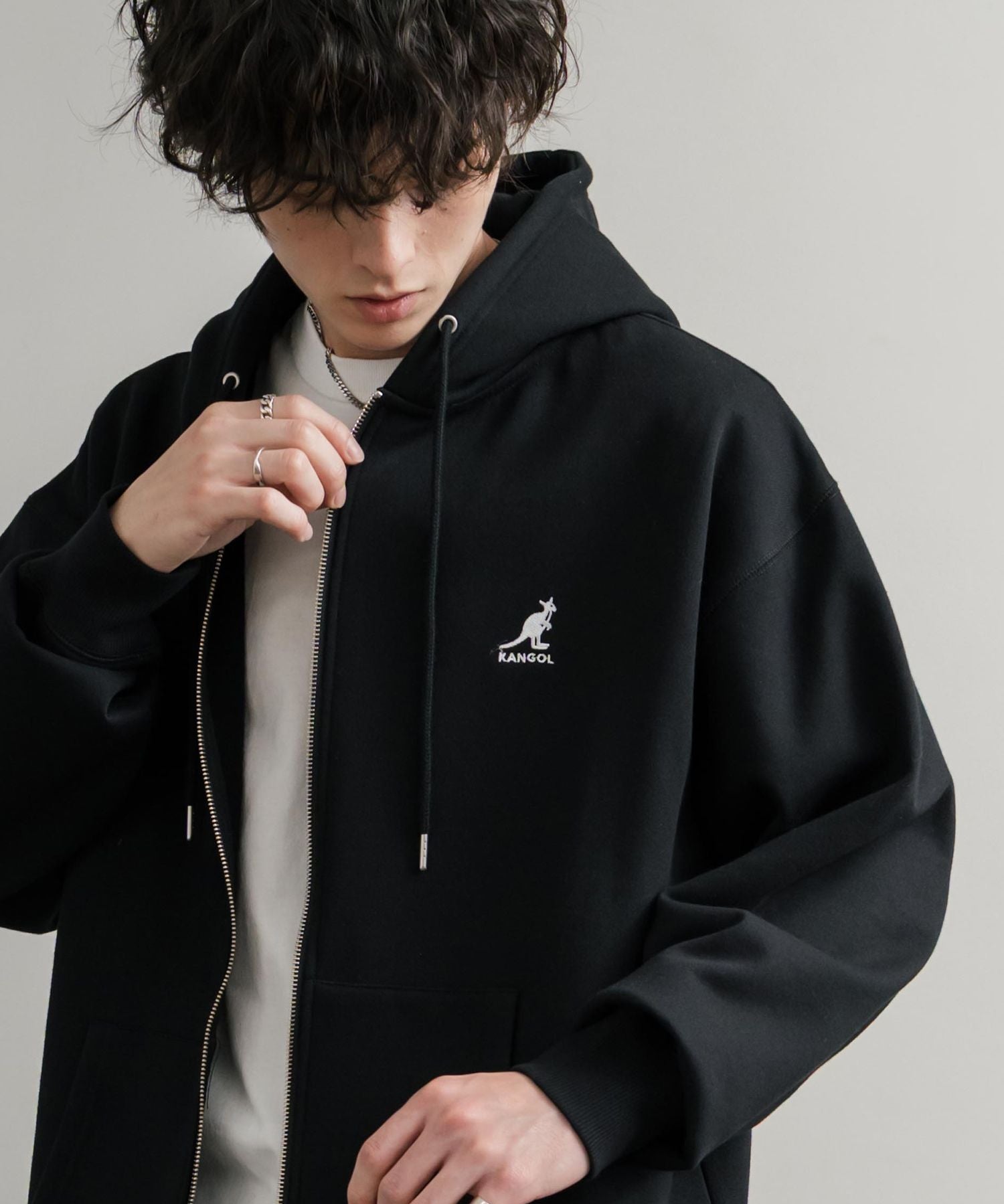 KANGOL カンゴール 別注コラボオーバーサイズ裏起毛ロゴ刺繍フルジップパーカー 14628