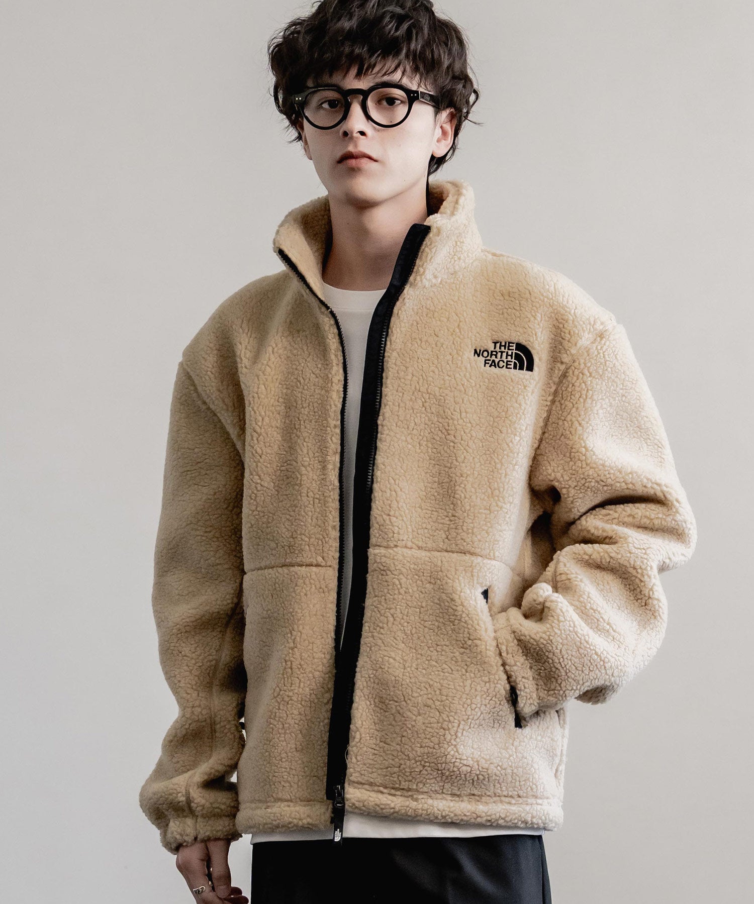 日本未展開モデル THE NORTH FACE ザ・ノースフェイス WHITE LABEL ホワイトレーベル 韓国限定 SHERPA FLEECE JACKET1 オーバーサイズワンポイントロゴ刺繍ボアジャケット 14659