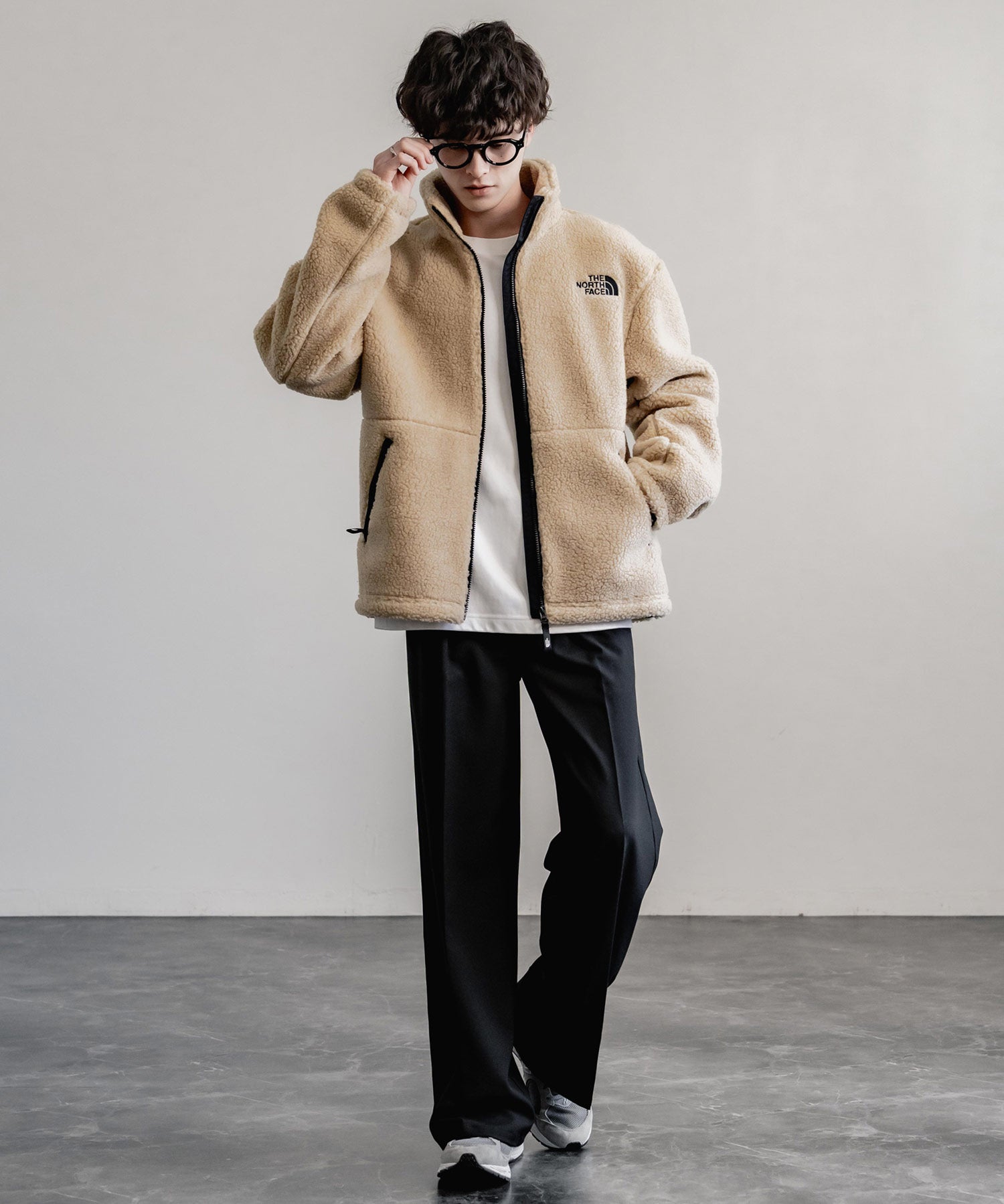 日本未展開モデル THE NORTH FACE ザ・ノースフェイス WHITE LABEL ホワイトレーベル 韓国限定 SHERPA FLEECE JACKET1 オーバーサイズワンポイントロゴ刺繍ボアジャケット 14659