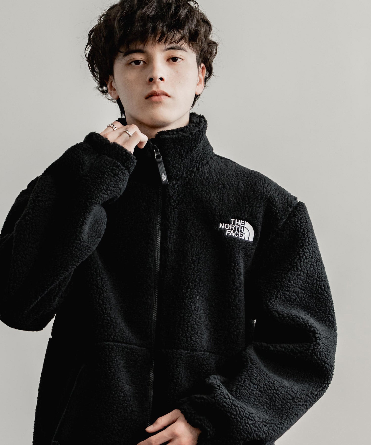 日本未展開モデル THE NORTH FACE ザ・ノースフェイス WHITE LABEL ホワイトレーベル 韓国限定 SHERPA FLEECE JACKET1 オーバーサイズワンポイントロゴ刺繍ボアジャケット 14659