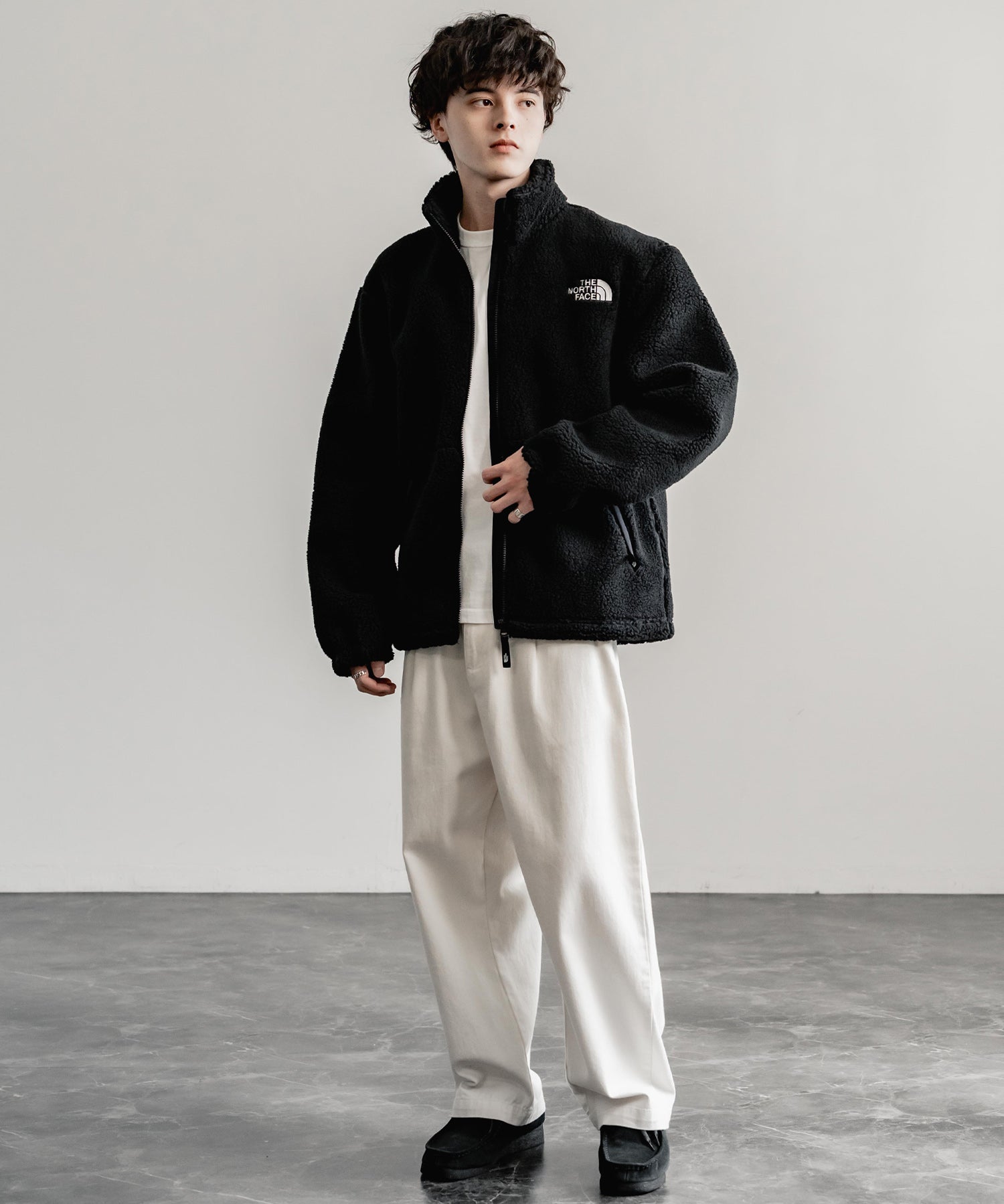 日本未展開モデル THE NORTH FACE ザ・ノースフェイス WHITE LABEL ホワイトレーベル 韓国限定 SHERPA FLEECE JACKET1 オーバーサイズワンポイントロゴ刺繍ボアジャケット 14659