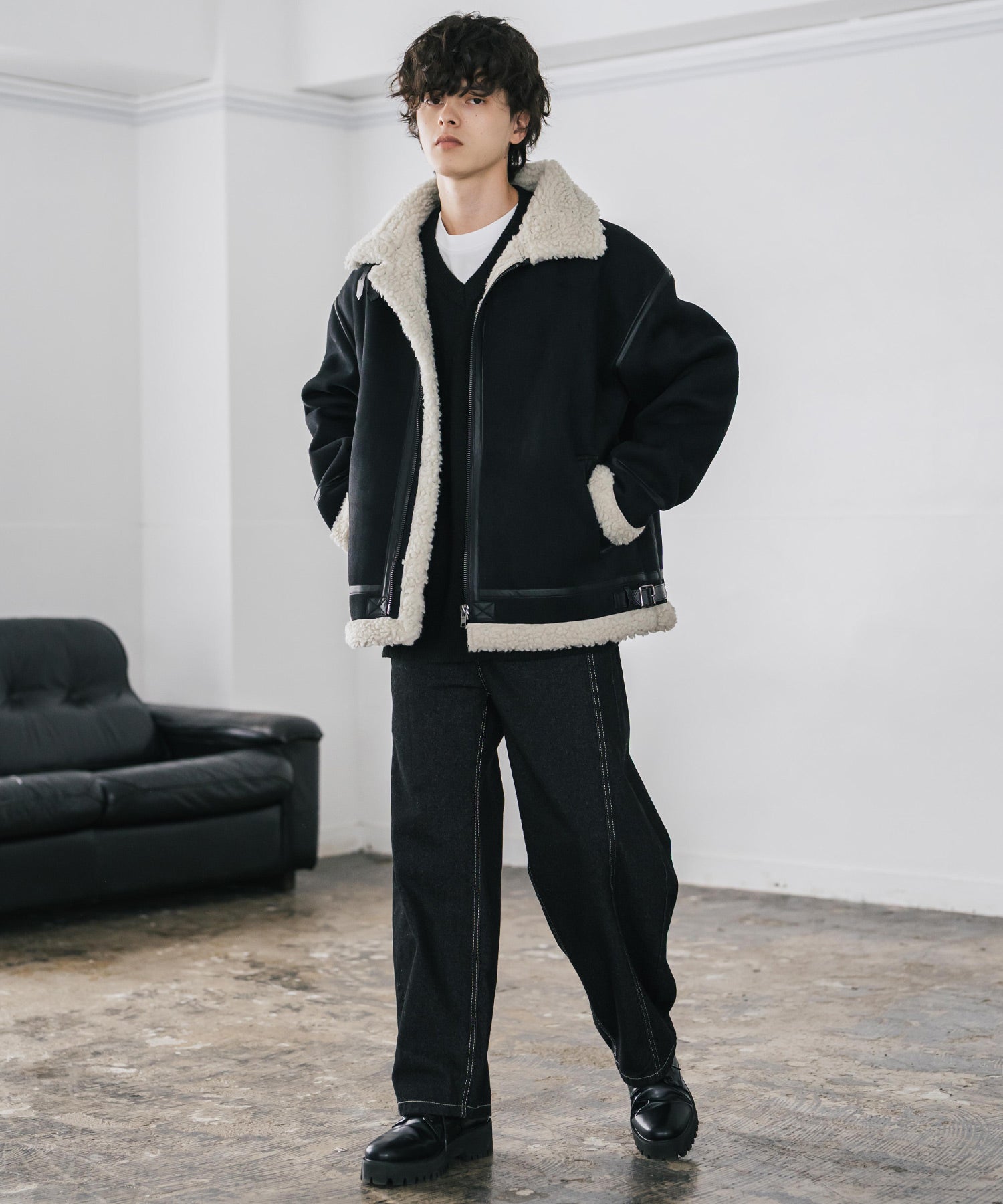 6ROKUムートンボアブルゾン セール】a.p.o.v. -ankoROCK's select- クロップドムートンジャケット