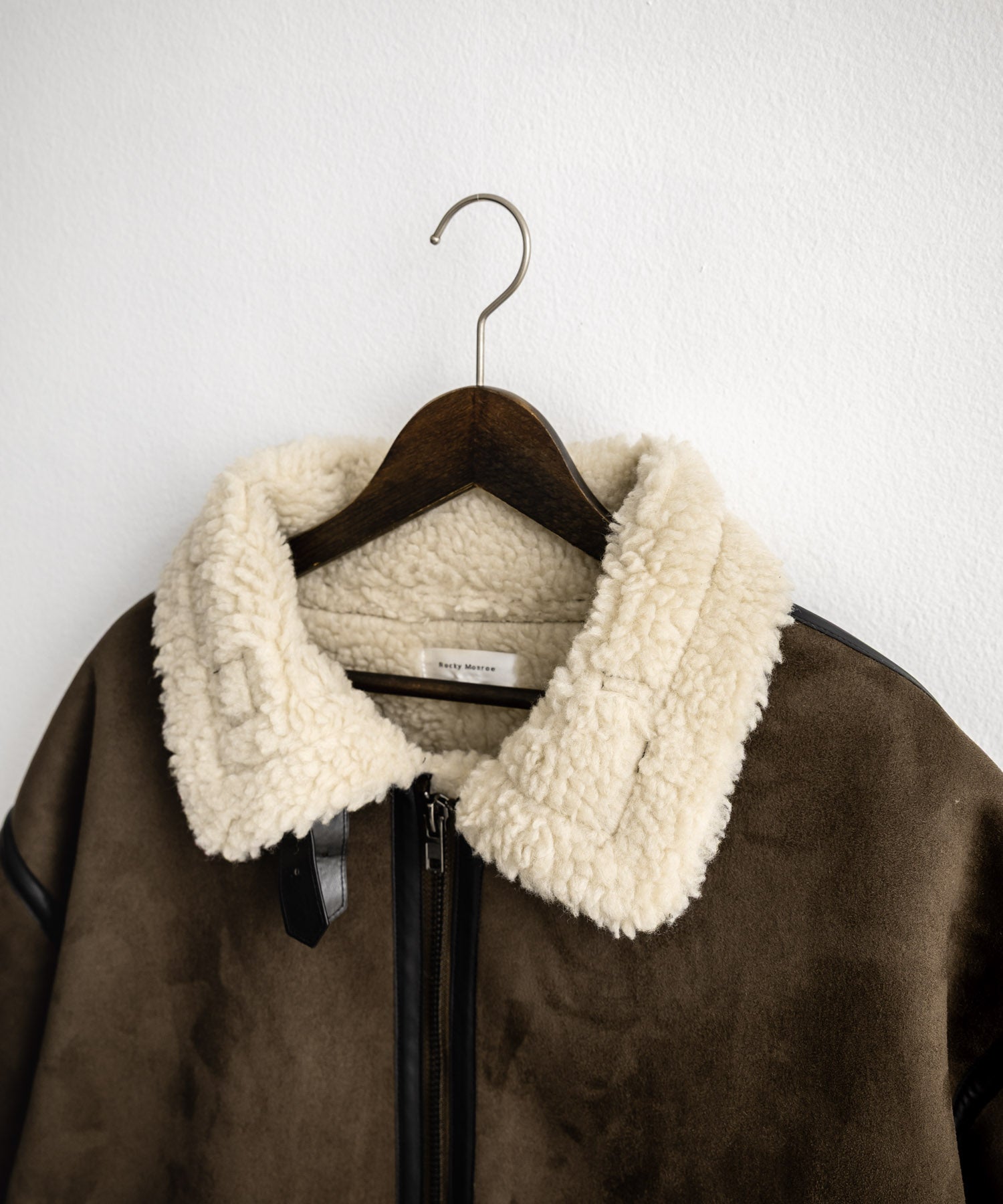 オーバーサイズ B-3フェイクムートン2WAY裏ボアブルゾン 14683 – Rocky