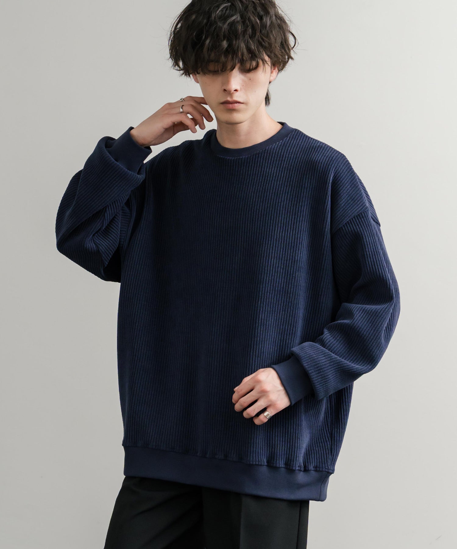 オーバーサイズカットコーデュロイクルーネック長袖プルオーバー 14690