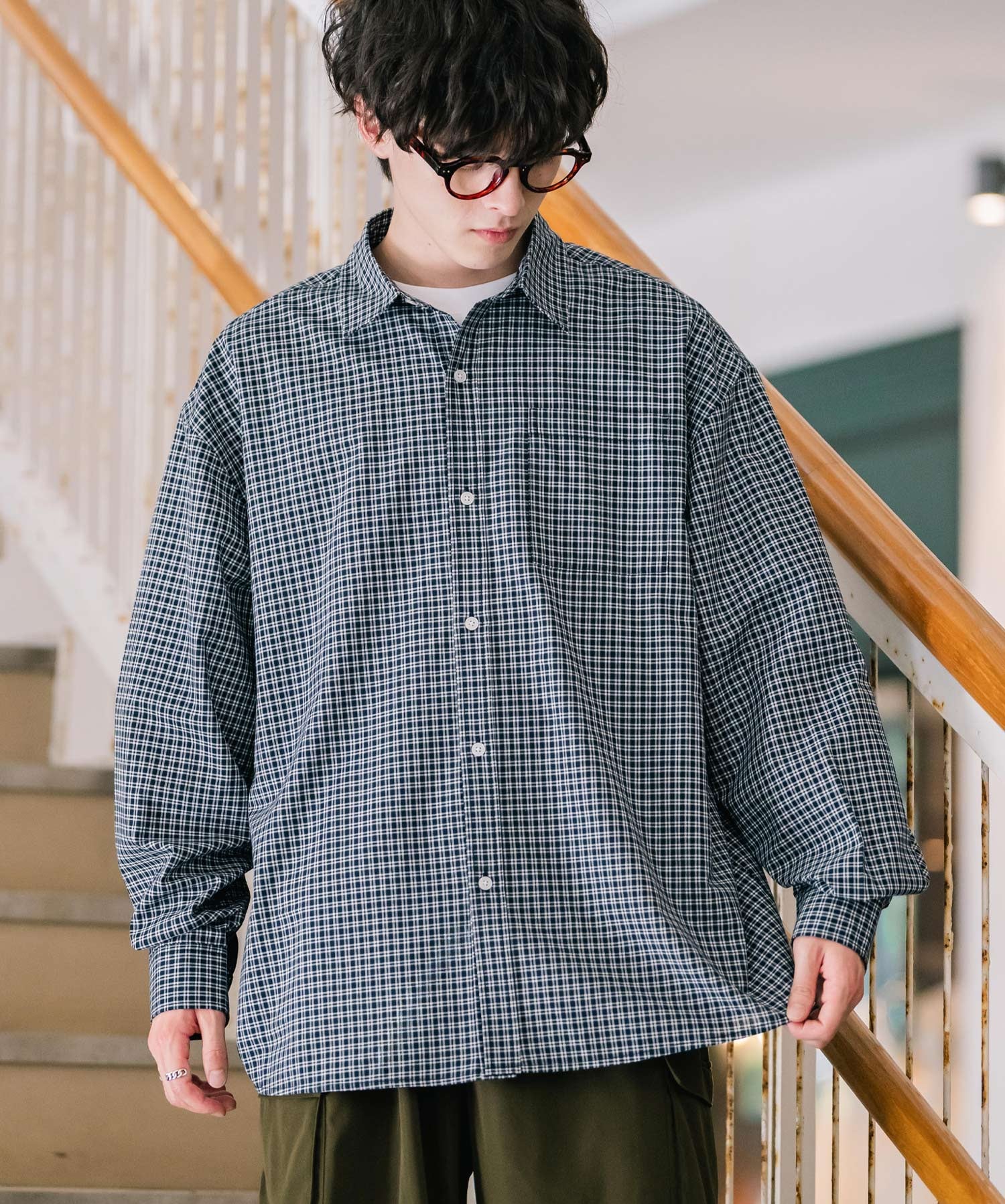 オーバーサイズTCブロード胸ポケット付きレギュラーカラー長袖シャツ 14718