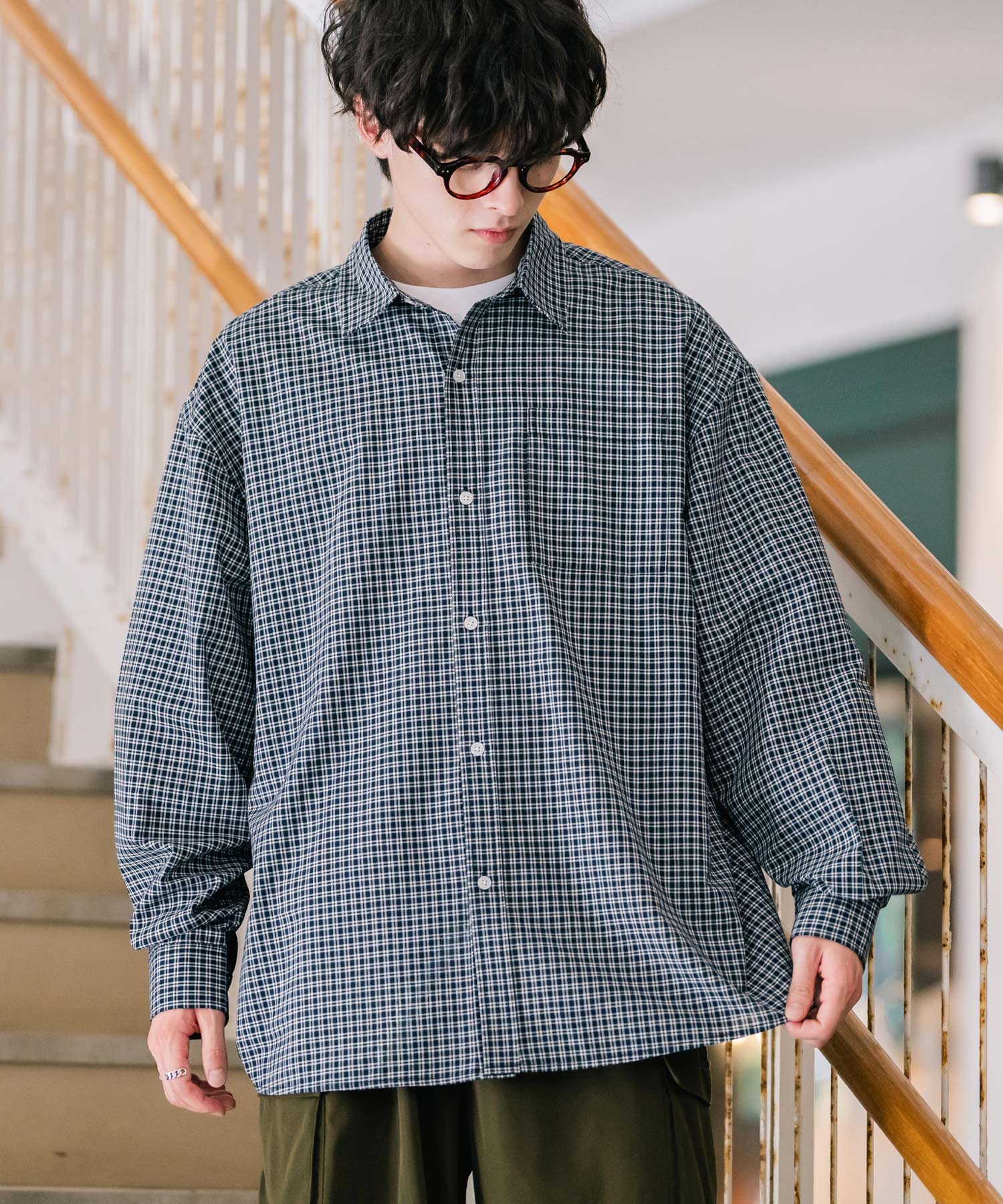 オーバーサイズTCブロード胸ポケット付きレギュラーカラー長袖シャツ 14718