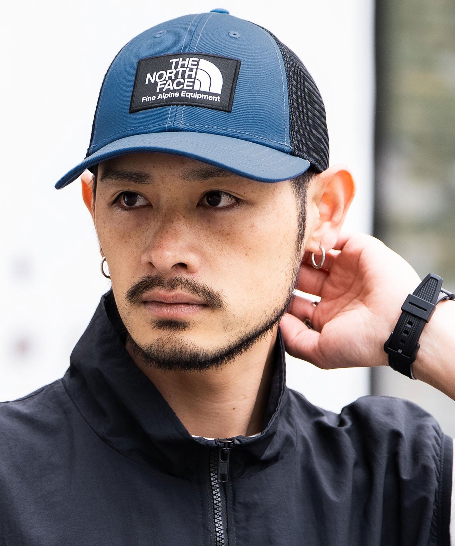 THE NORTH FACE ザ・ノースフェイス MUDDER TRUCKER メッシュスナップバックキャップ ロゴワッペンベースボールキャップ