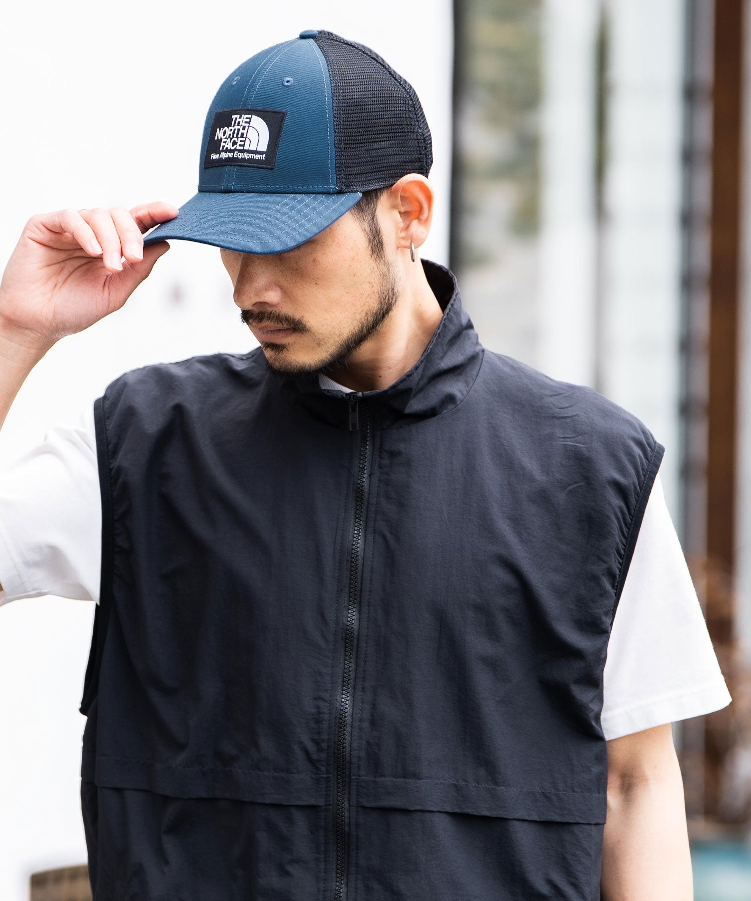 THE NORTH FACE ザ・ノースフェイス MUDDER TRUCKER メッシュスナップバックキャップ ロゴワッペンベースボールキャップ