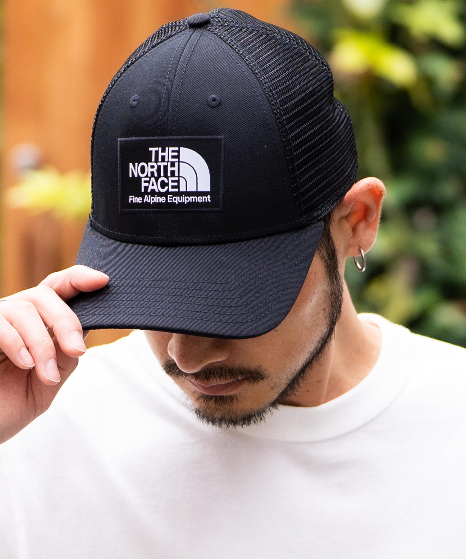 THE NORTH FACE ザ・ノースフェイス MUDDER TRUCKER メッシュスナップバックキャップ ロゴワッペンベースボールキャップ