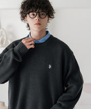 新色追加 U.S. POLO ASSN. ユーエスポロアッスン 別注コラボ オーバーサイズワンポイントロゴ刺繍畦編みクルーネック長袖ニットセーター 14768