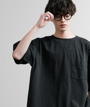 Audience オーディエンス ピグメントUSAコットン16/-天竺8.45オンス胸ポケット付きサイドスリットボクシーAラインビッグTシャツ AUD6626 14776