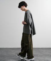 Audience オーディエンス ピグメントUSAコットン16/-天竺8.45オンス胸ポケット付きサイドスリットボクシーAラインビッグTシャツ AUD6626 14776