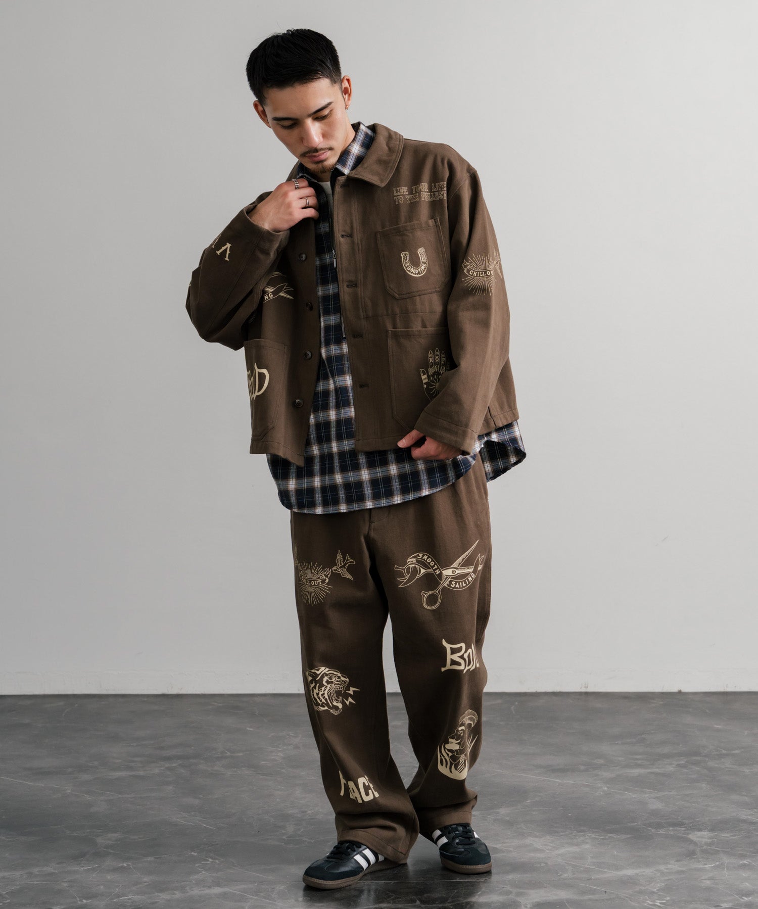 KRIFF MAYER クリフメイヤー メモリアルグラフィックプリントレタリング2タックワークパンツ 2515112 14829