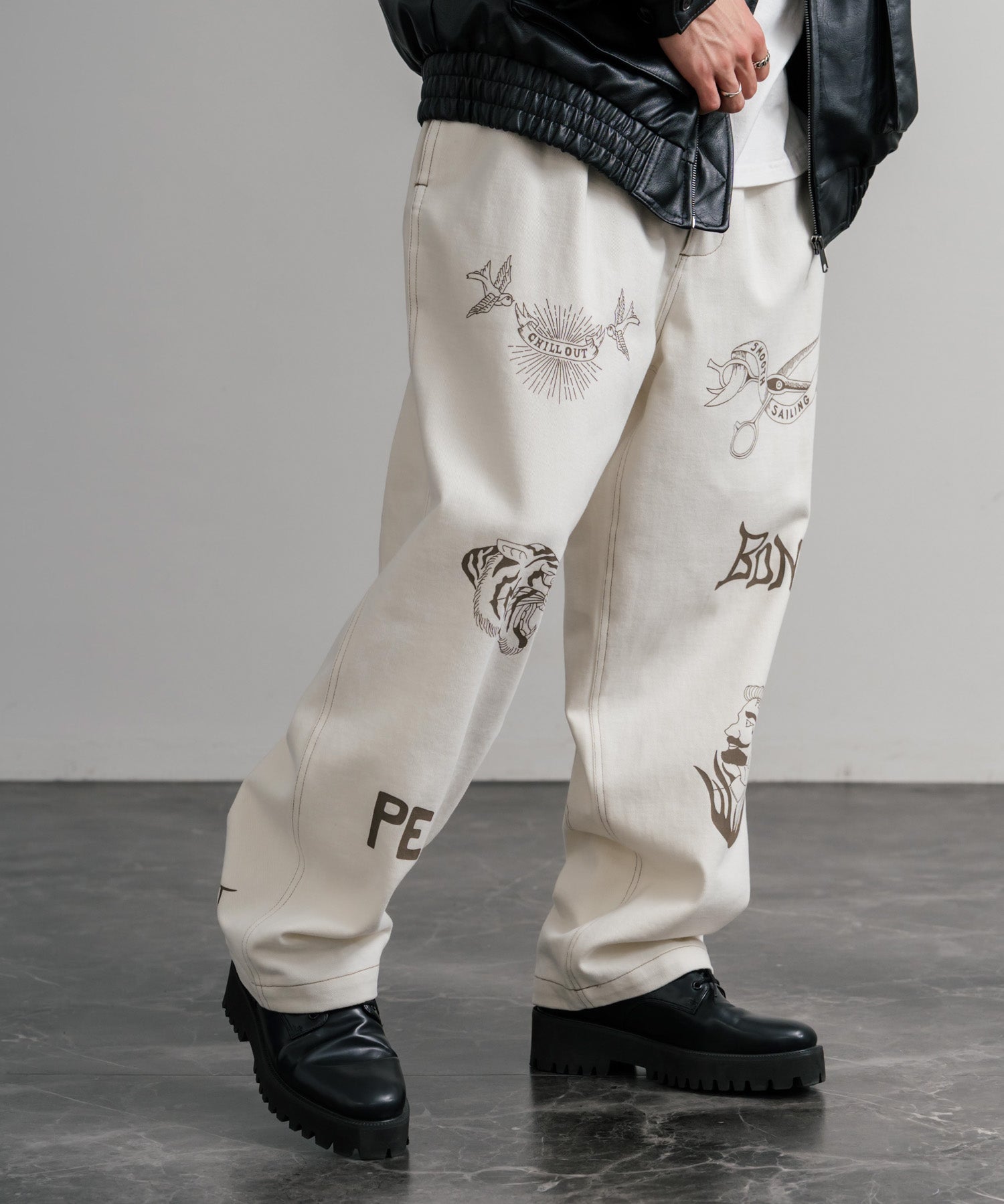 KRIFF MAYER クリフメイヤー メモリアルグラフィックプリントレタリング2タックワークパンツ 2515112 14829