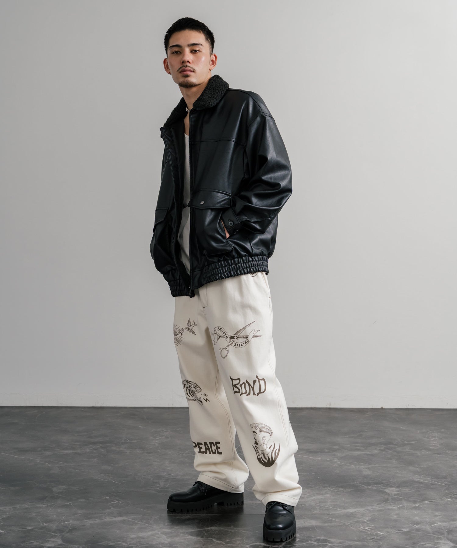 KRIFF MAYER クリフメイヤー メモリアルグラフィックプリントレタリング2タックワークパンツ 2515112 14829