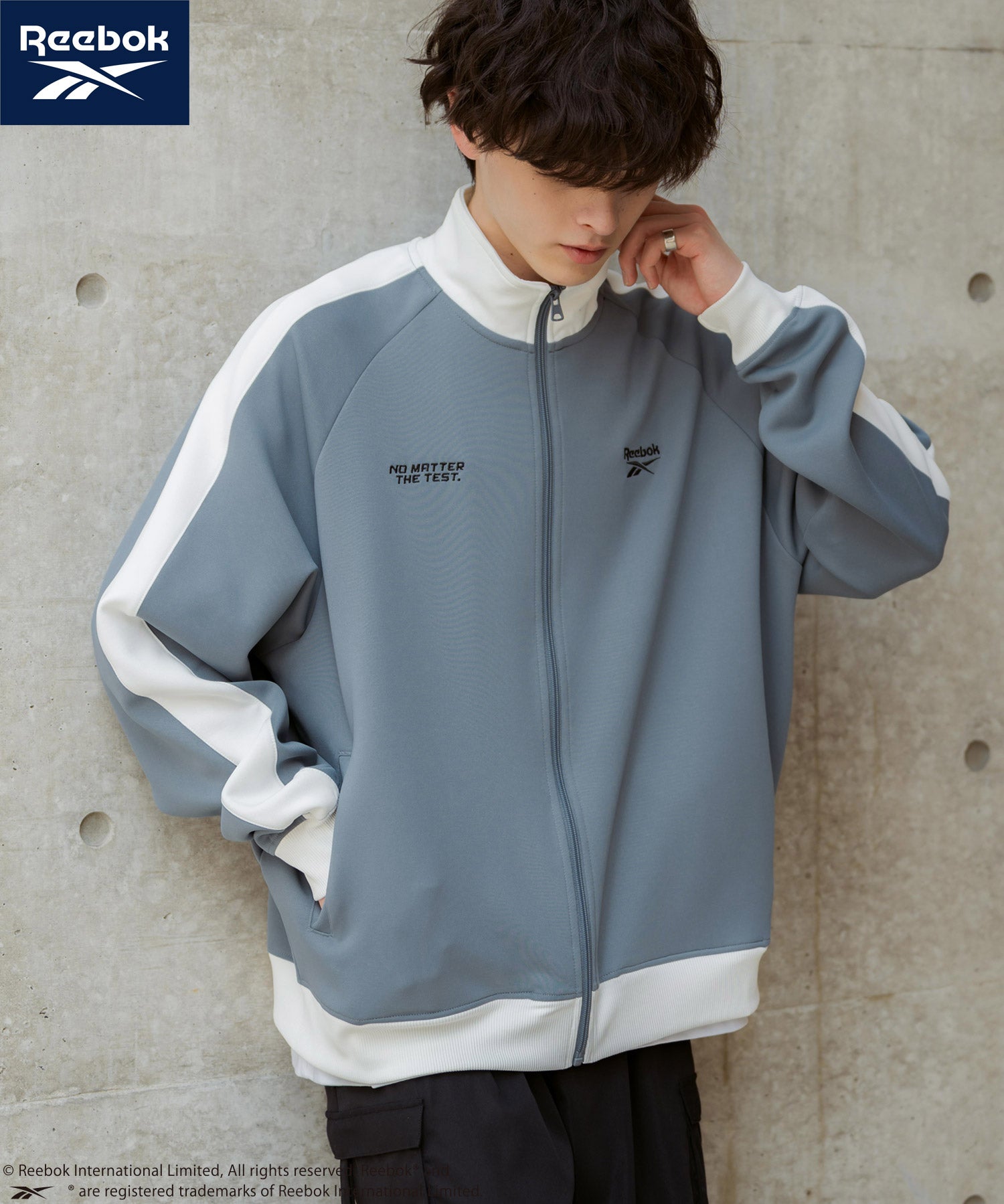 Reebok リーボック オーバーサイズ袖ラインワンポイントロゴ刺繍ポンチトラックジャケット 14837