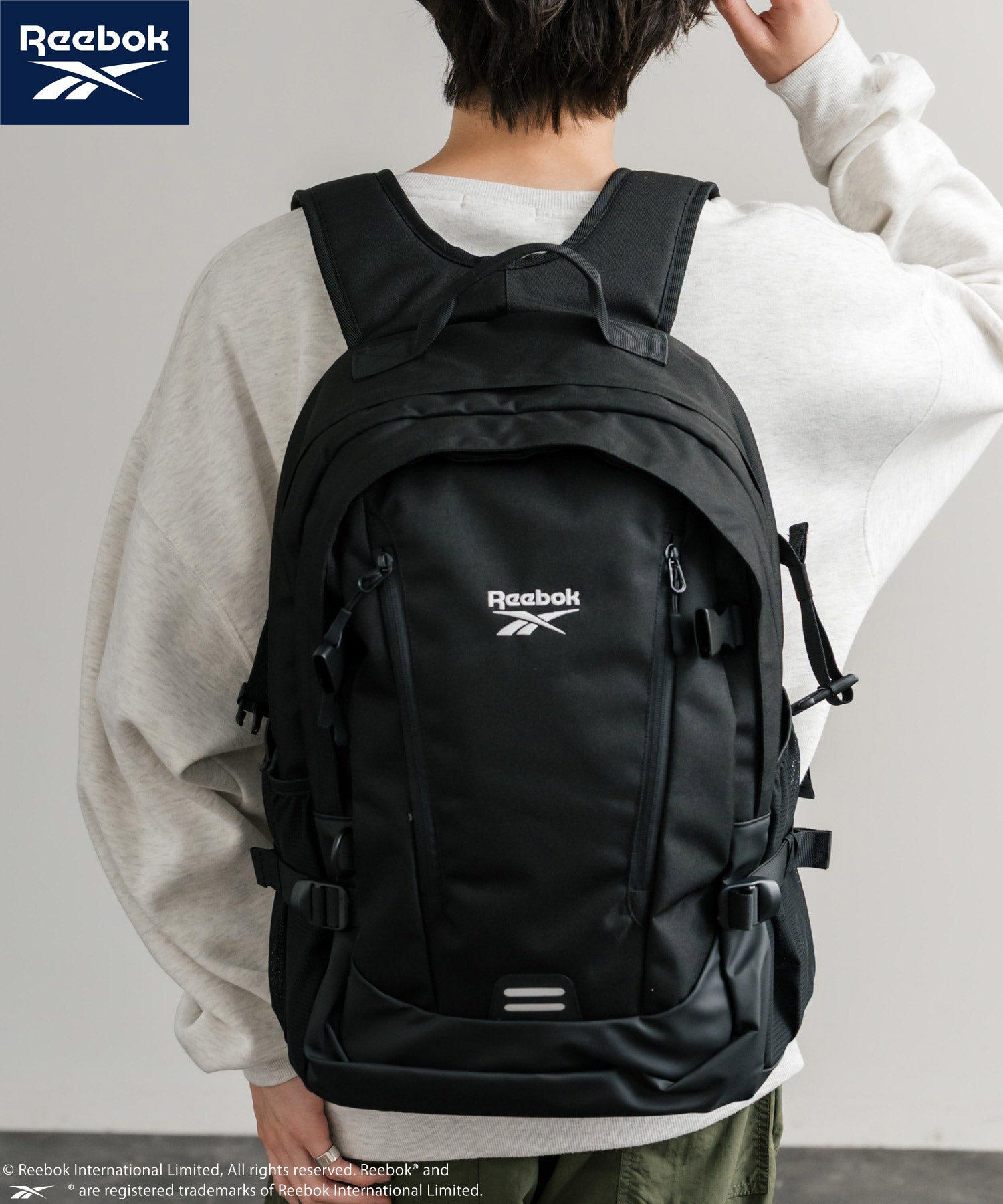 Reebok リーボック ワンポイントロゴ刺繍バックパック/A4収納可能大