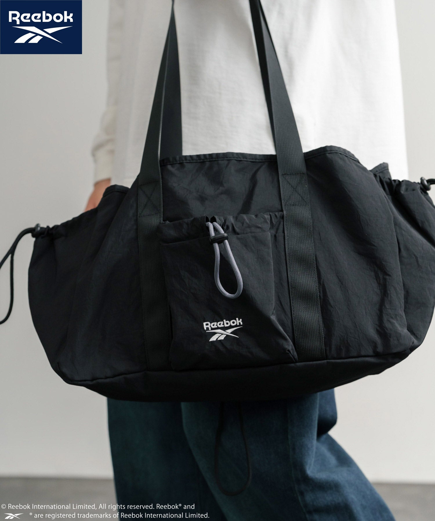 Reebok ドローストリングロゴ刺繍2WAYショルダートートナイロンバッグ 14842