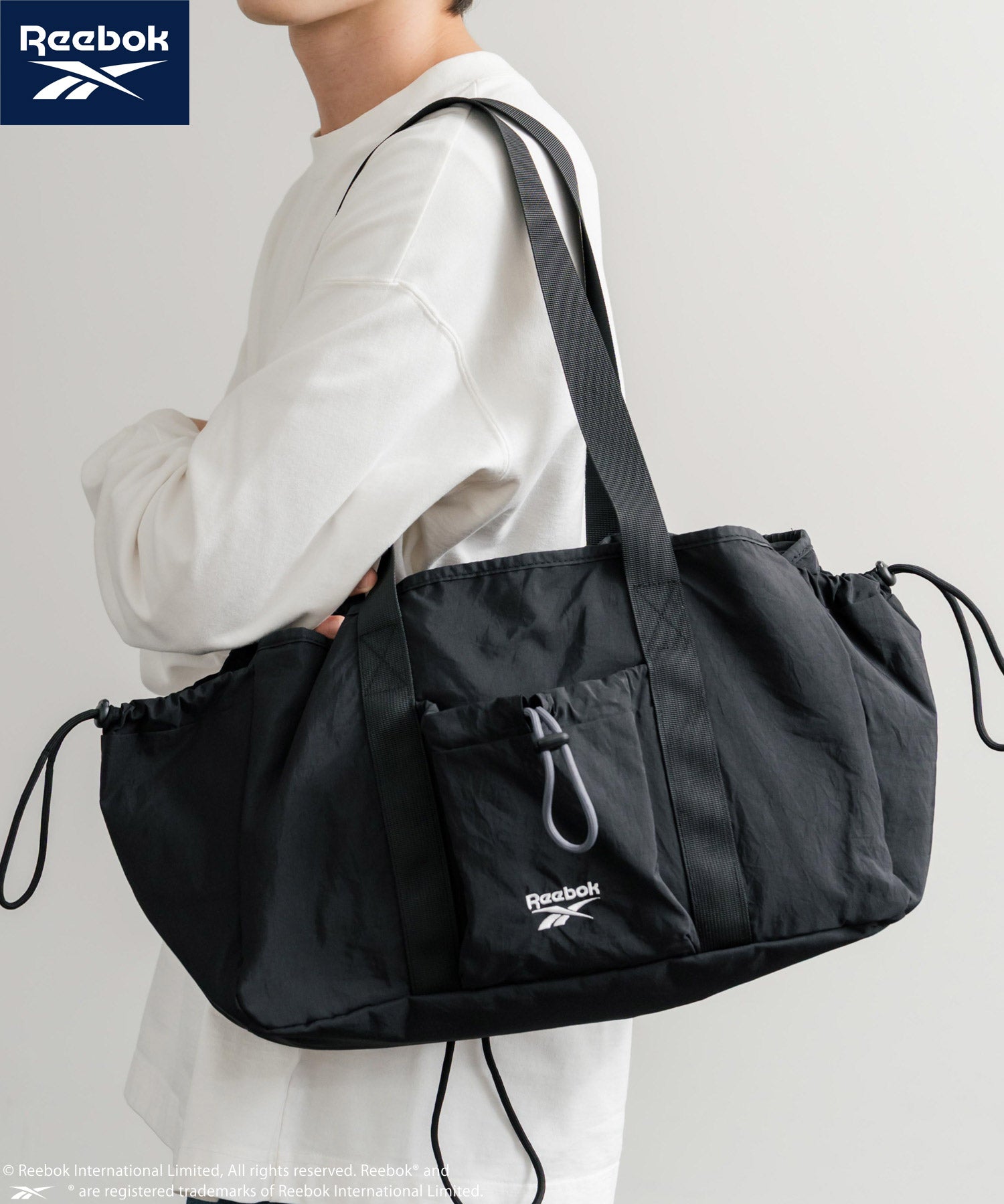Reebok ドローストリングロゴ刺繍2WAYショルダートートナイロンバッグ 14842